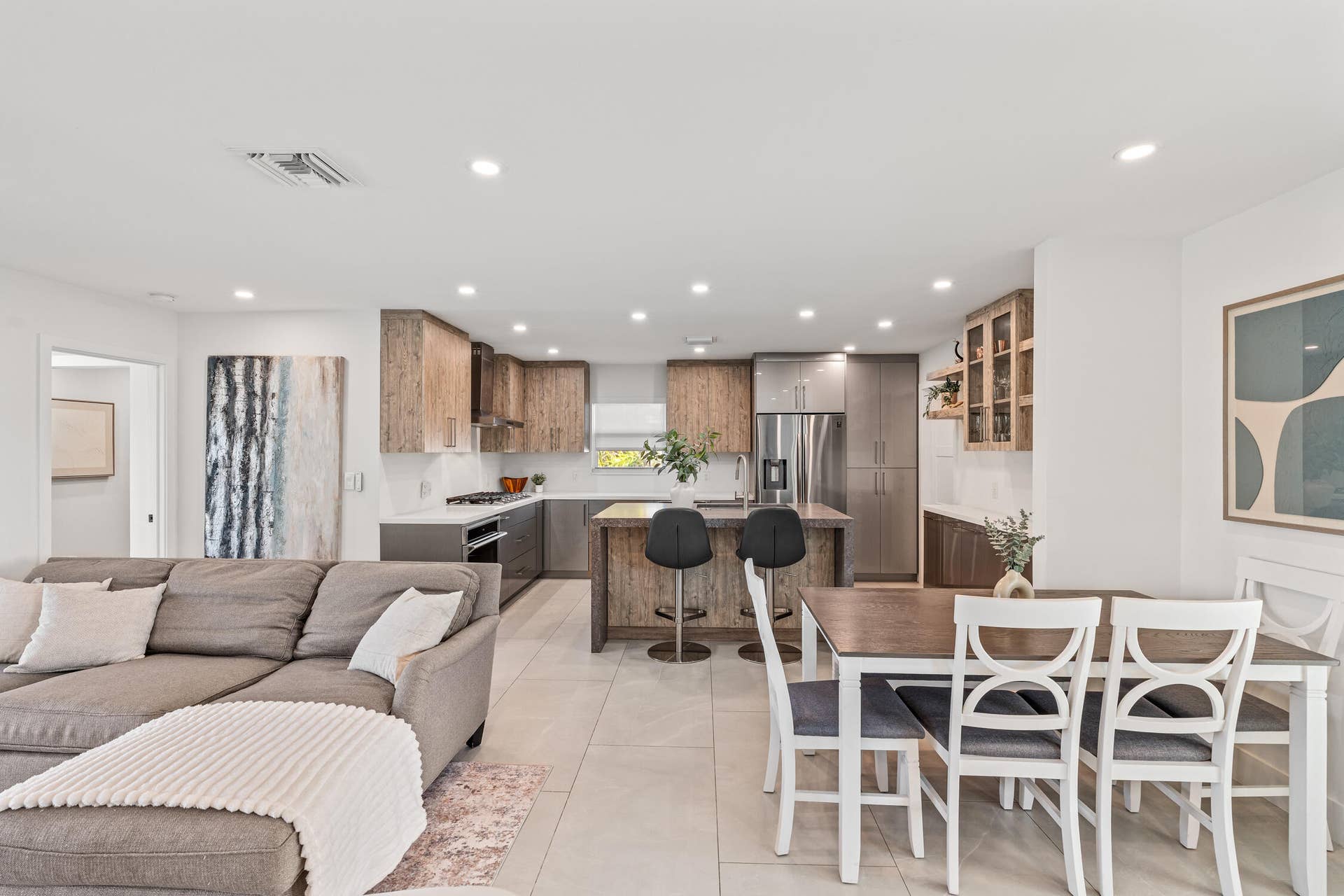 331 SE 6th Avenue, Pompano Beach, FL 33060 DSC03316