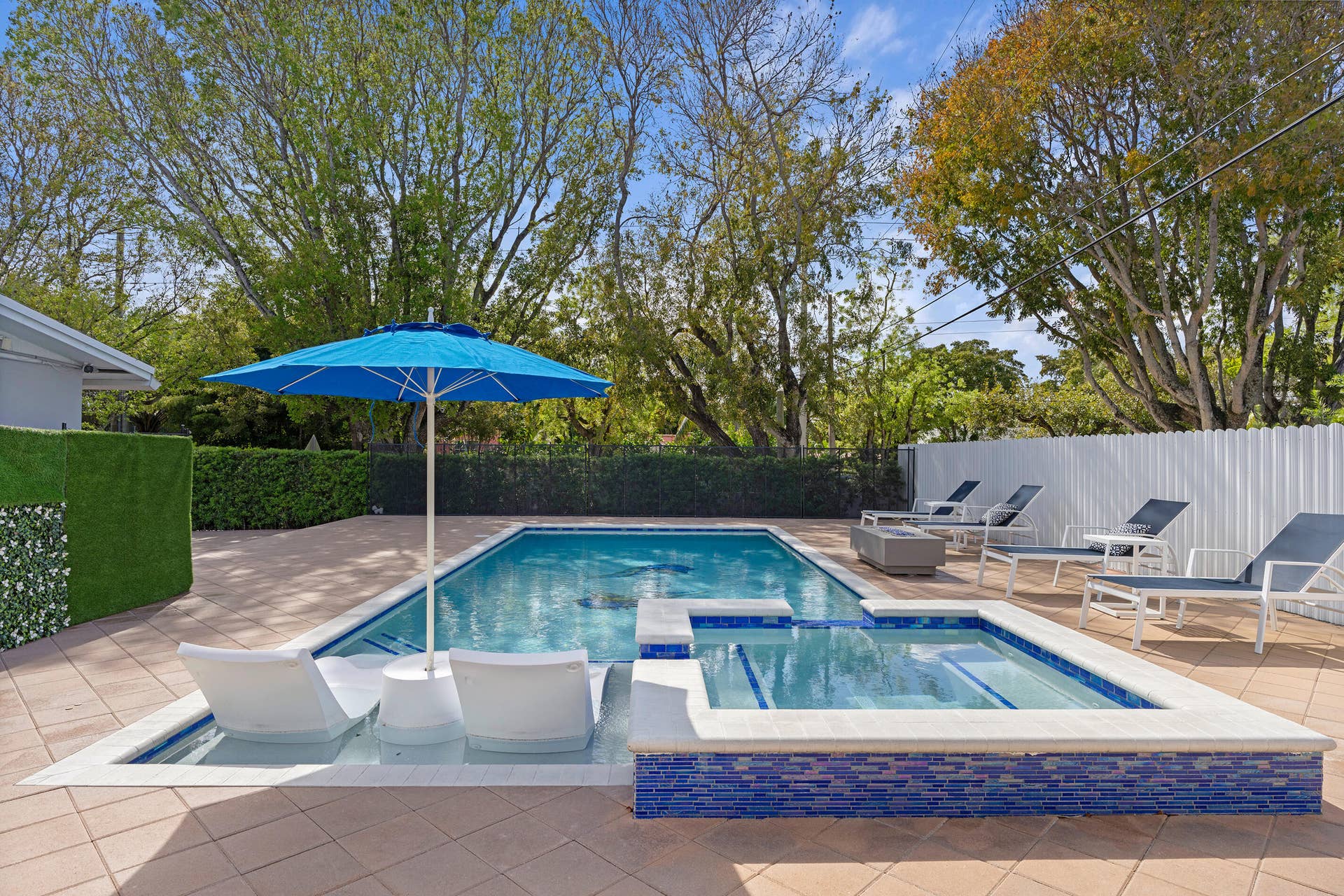 747 Avon Road, West Palm Beach, FL 33401 Saltwater, heated pool and spa