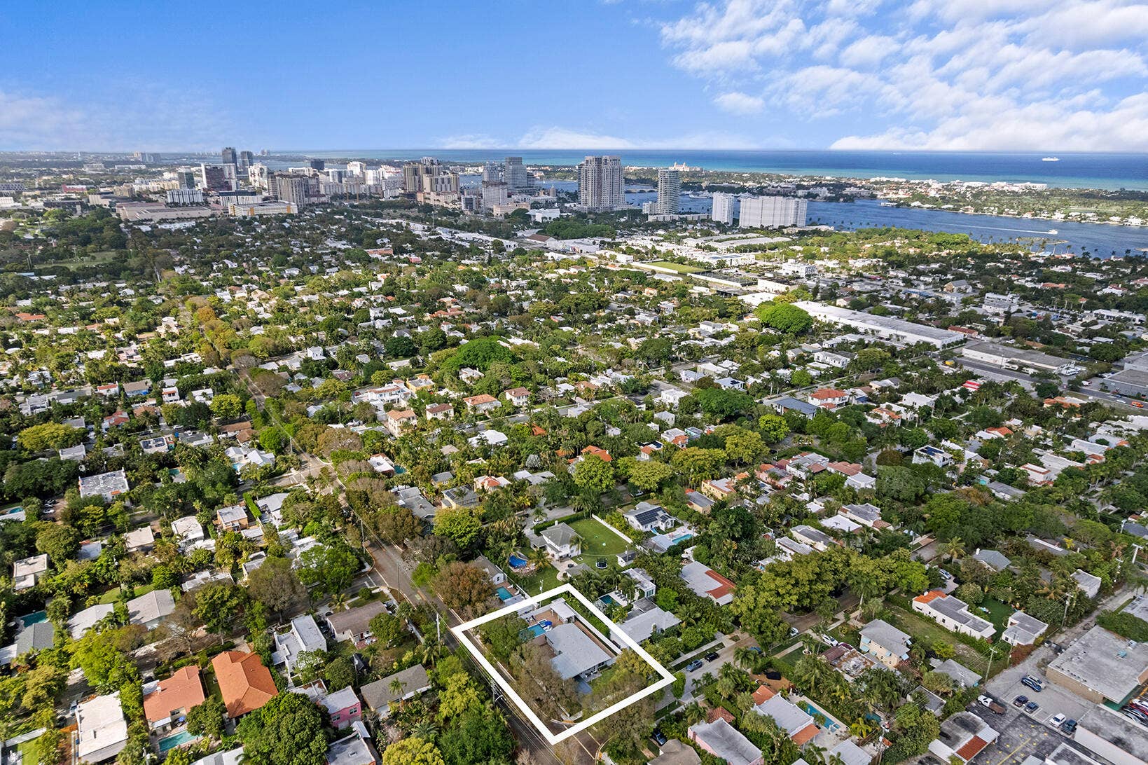 747 Avon Road, West Palm Beach, FL 33401 North facing aerial