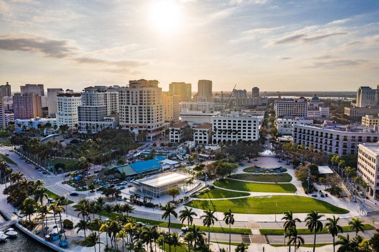 550 Okeechobee Boulevard, #Lph-07, West Palm Beach, FL 33401 Downtown WPB City Skyline