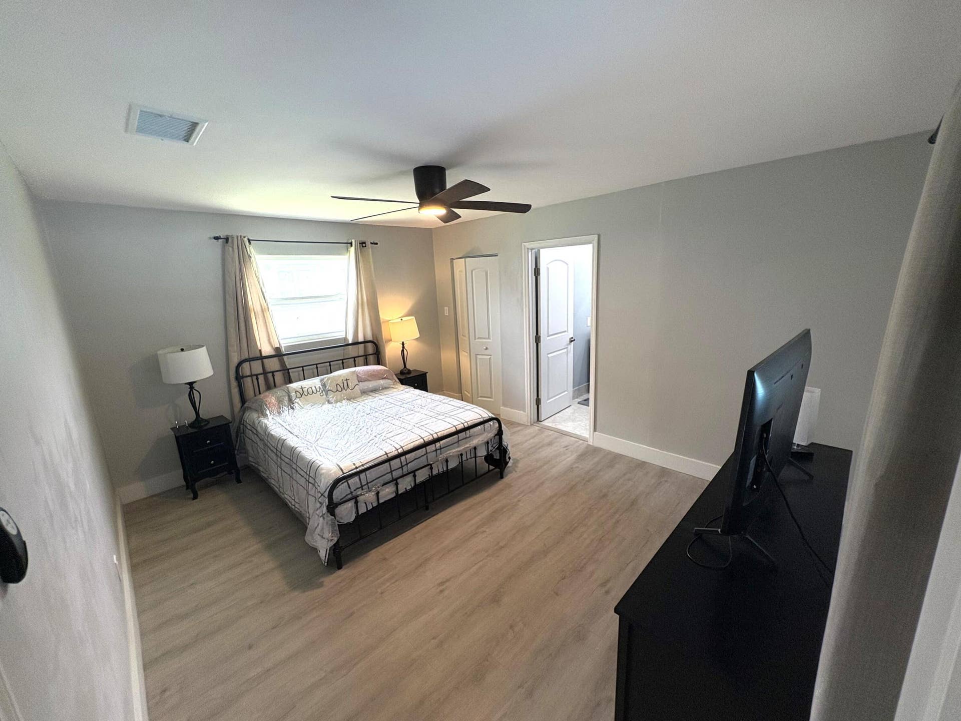 1401 NW 75th Terrace, Plantation, FL 33313 13