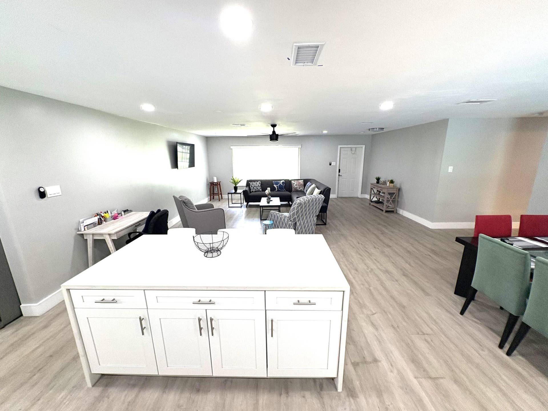 1401 NW 75th Terrace, Plantation, FL 33313 5