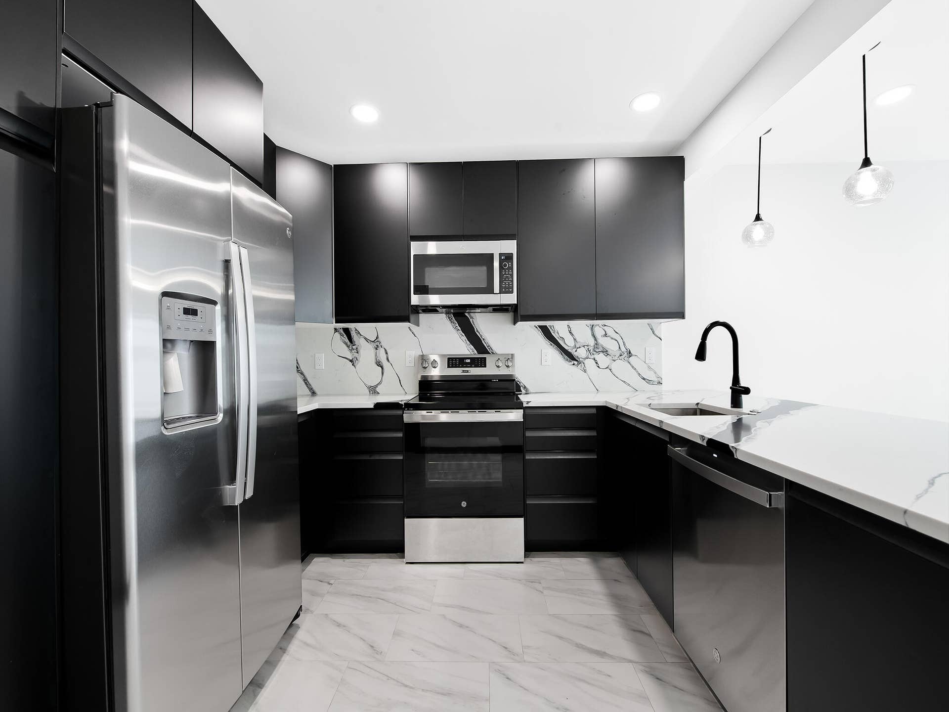 1508 NE 6th Street, #A & B, Fort Lauderdale, FL 33304 DSC_8532