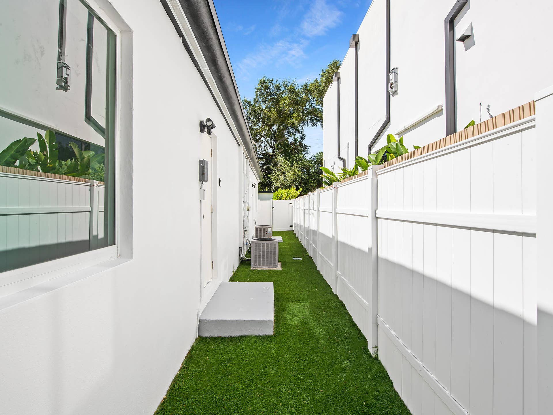 1508 NE 6th Street, #A & B, Fort Lauderdale, FL 33304 DSC_8488
