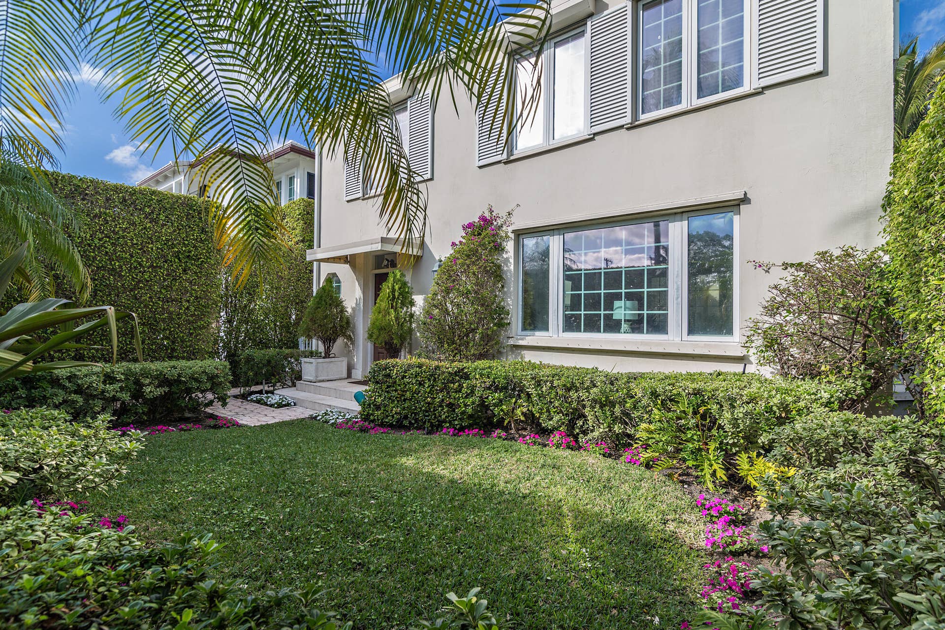 155 Peruvian Avenue, Palm Beach, FL 33480 Front