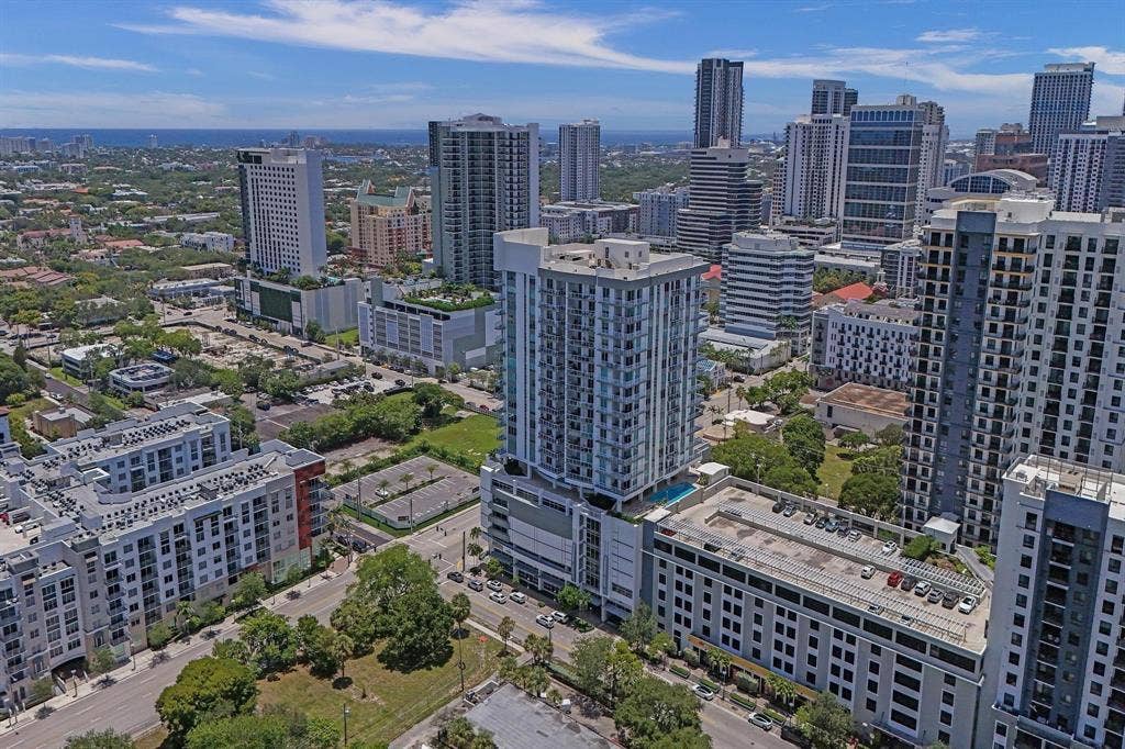 315 NE 3rd Avenue, #1201, Fort Lauderdale, FL 33301 GetMedia (87)