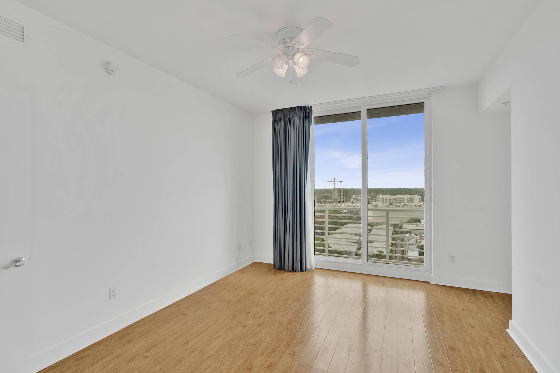 315 NE 3rd Avenue, #1201, Fort Lauderdale, FL 33301 DSC00302