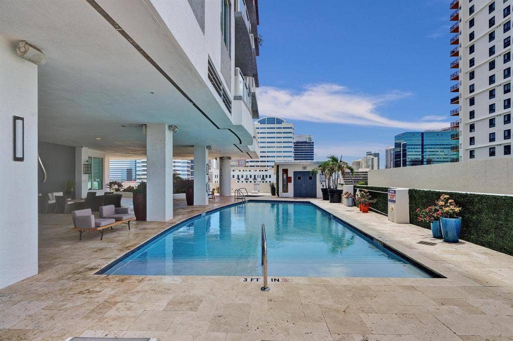 315 NE 3rd Avenue, #1201, Fort Lauderdale, FL 33301 GetMedia (92)