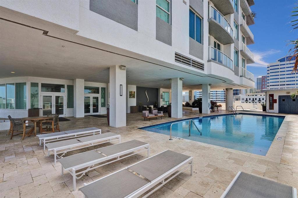 315 NE 3rd Avenue, #1201, Fort Lauderdale, FL 33301 GetMedia (93)