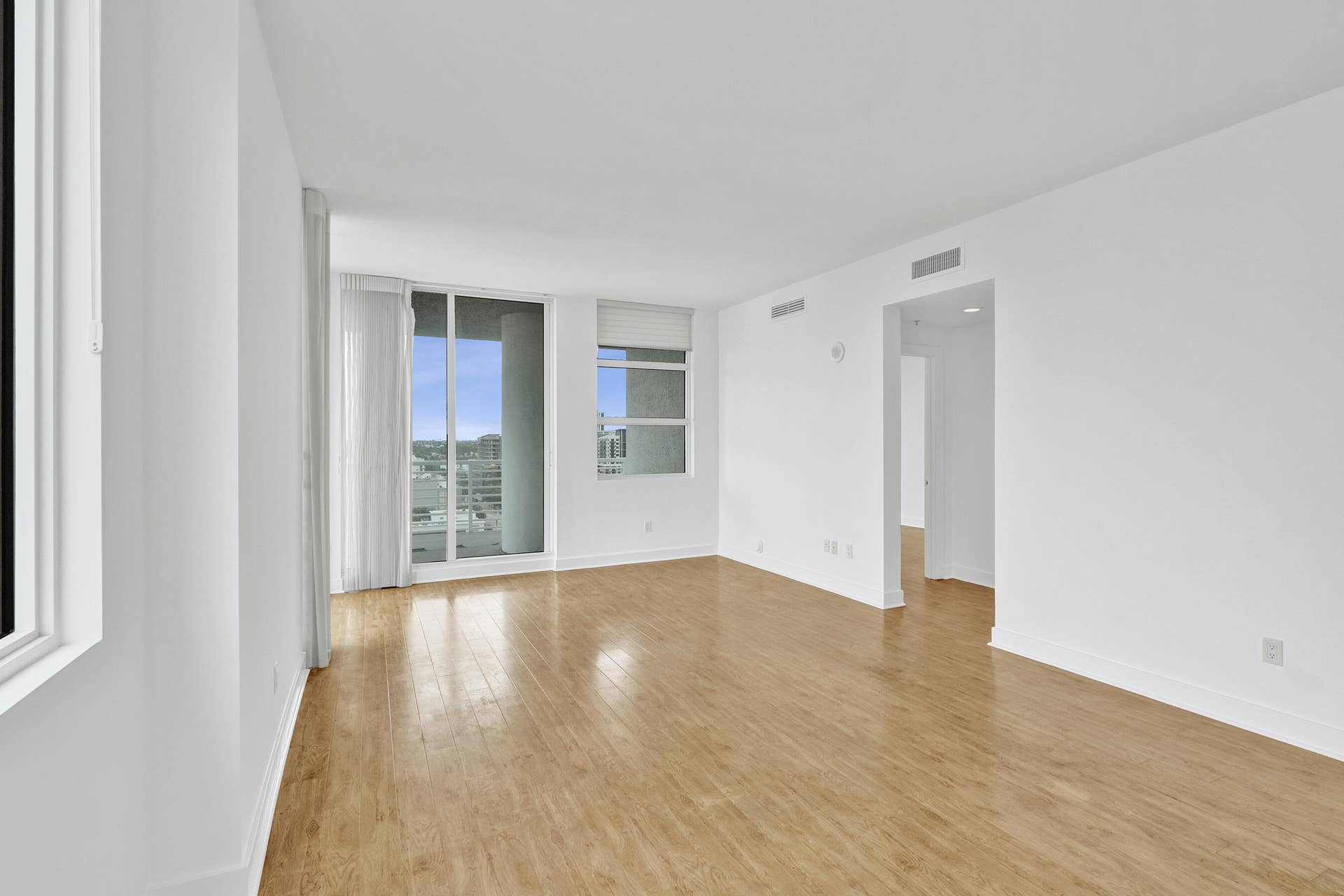 315 NE 3rd Avenue, #1201, Fort Lauderdale, FL 33301 DSC00245