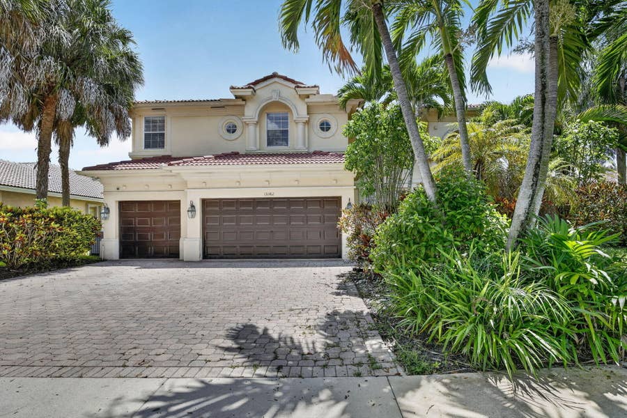 Property photo for 13382 Lakepointe Circle, Cooper City, FL