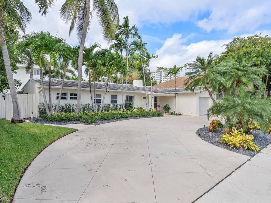 Property photo for 411 Poinciana Drive, Fort Lauderdale, FL