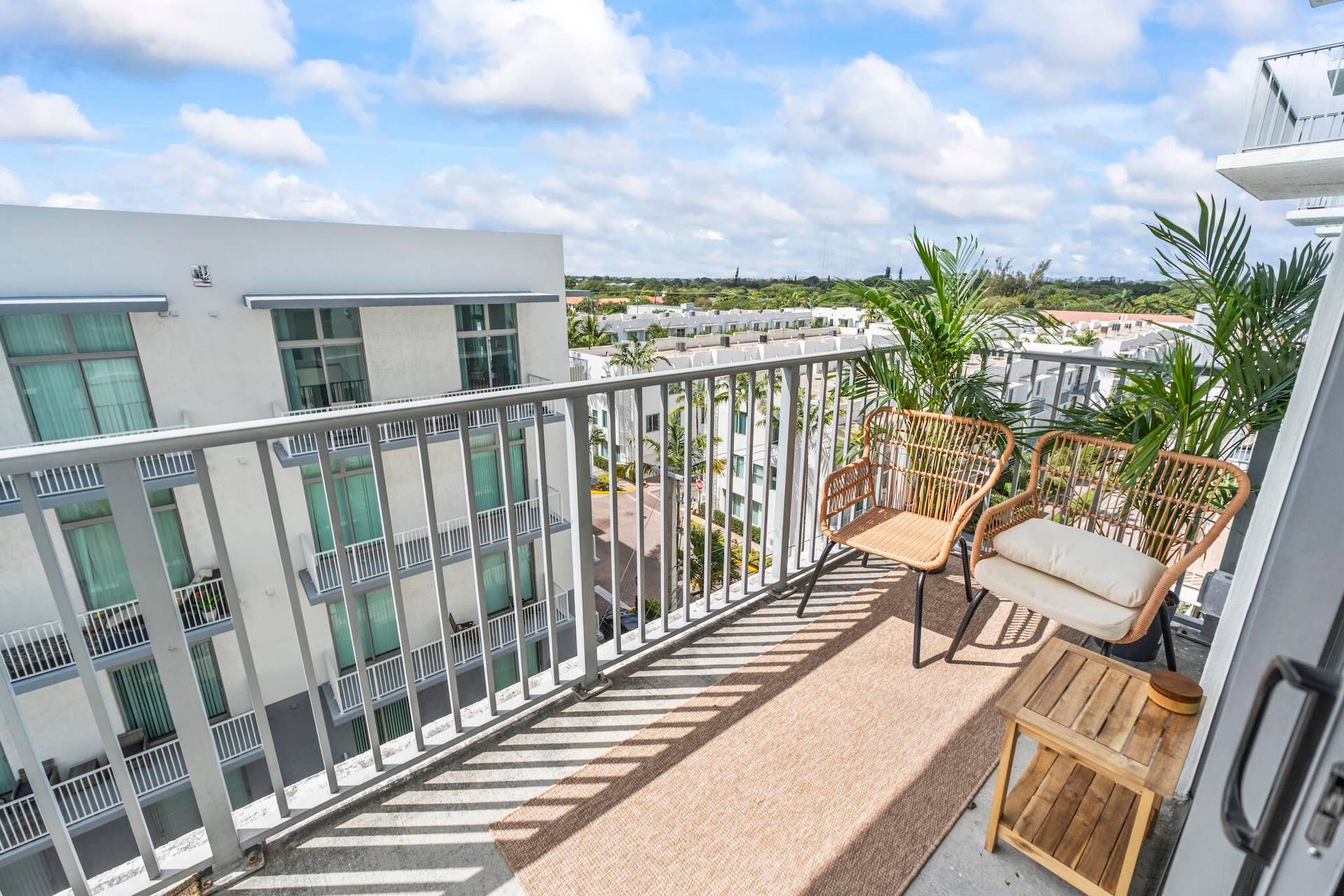 140 S Dixie Highway, #533, Hollywood, FL 33020 DSCF5629