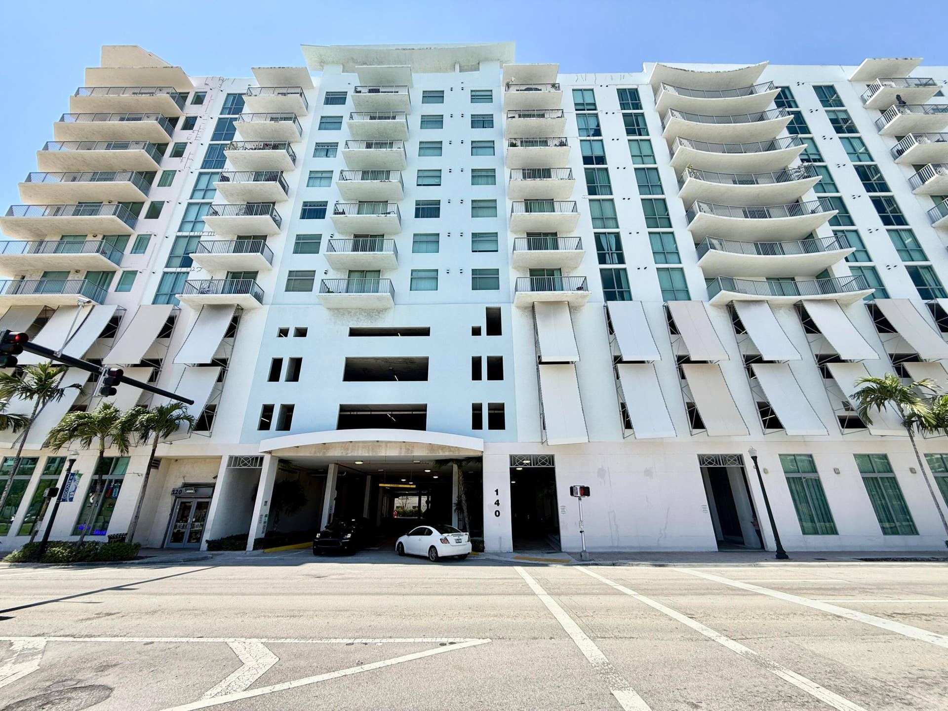 140 S Dixie Highway, #1002, Hollywood, FL 33020 IMG_1651