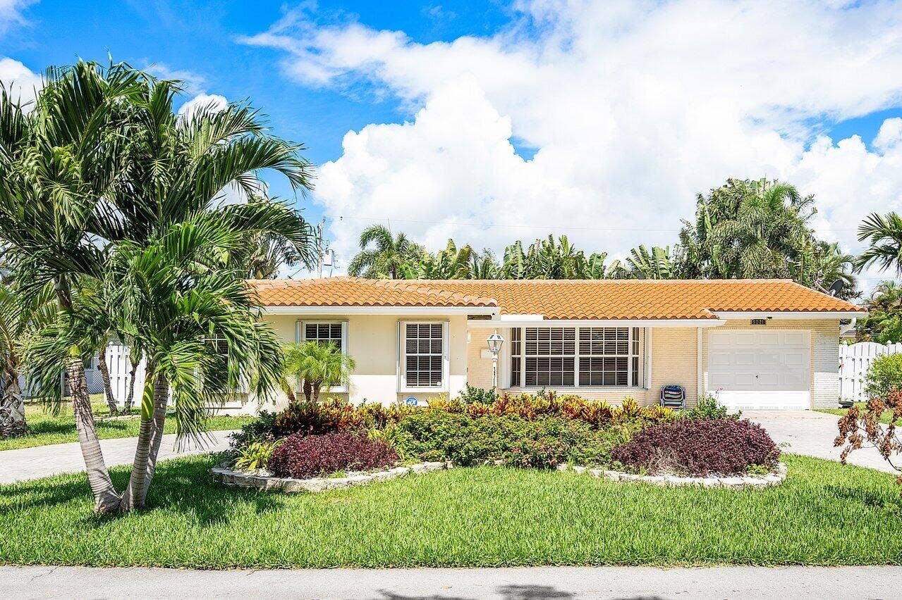 5221 NE 26th Avenue, Lighthouse Point, Lighthouse Point, FL 33064 Front of House