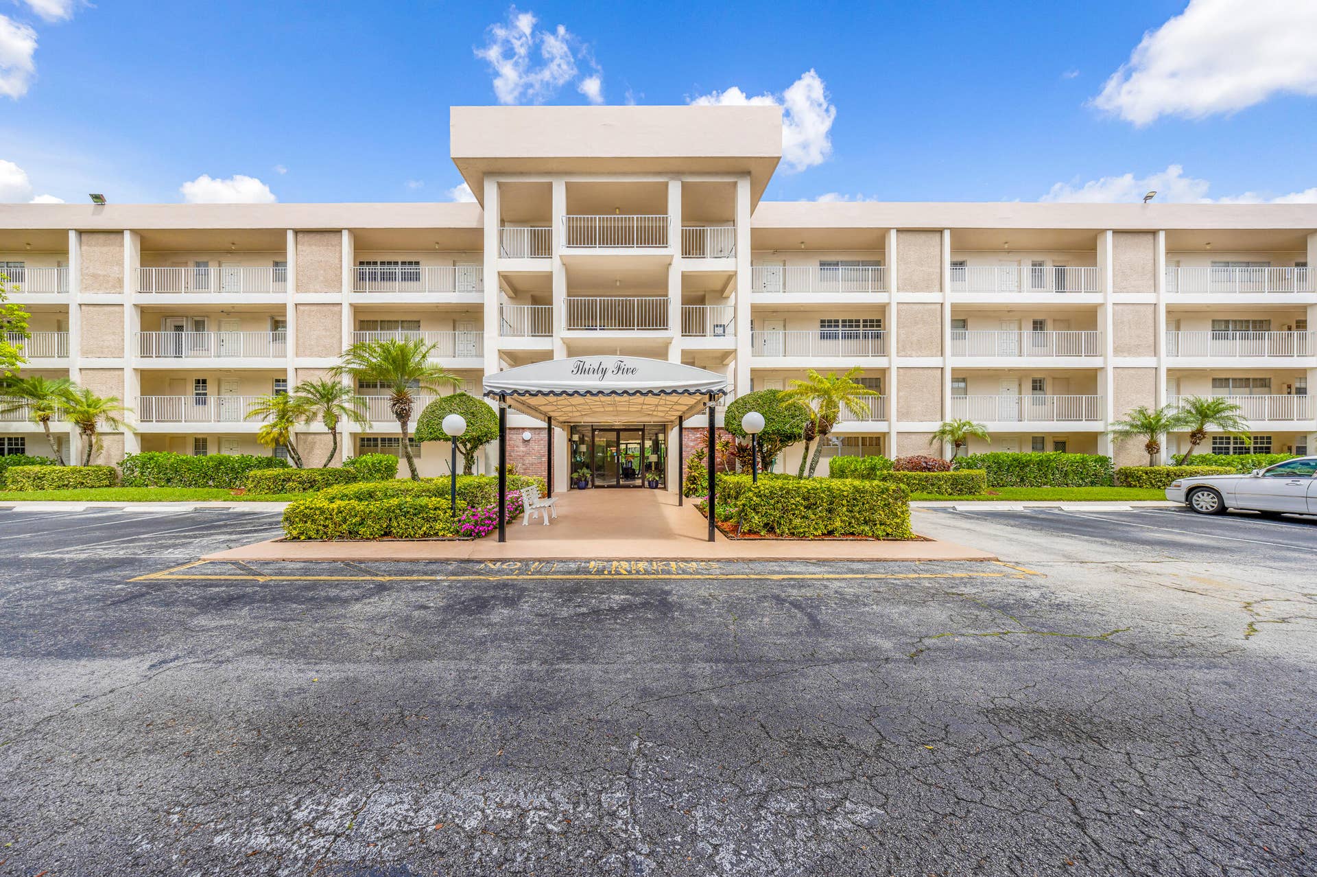 3151 S Palm Aire Dr-Pompano Beach, Unit