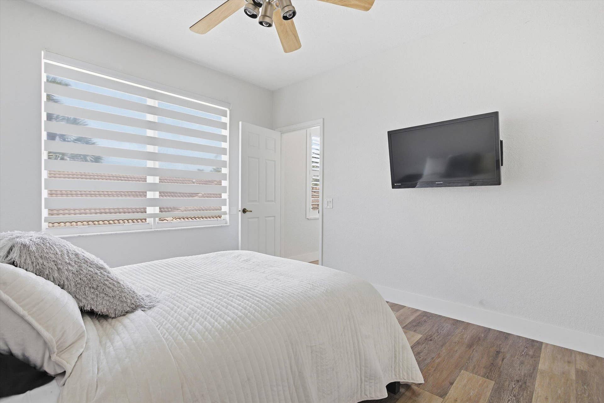 1830 Harbor View Circle, Weston, FL 33327 36-photo-39