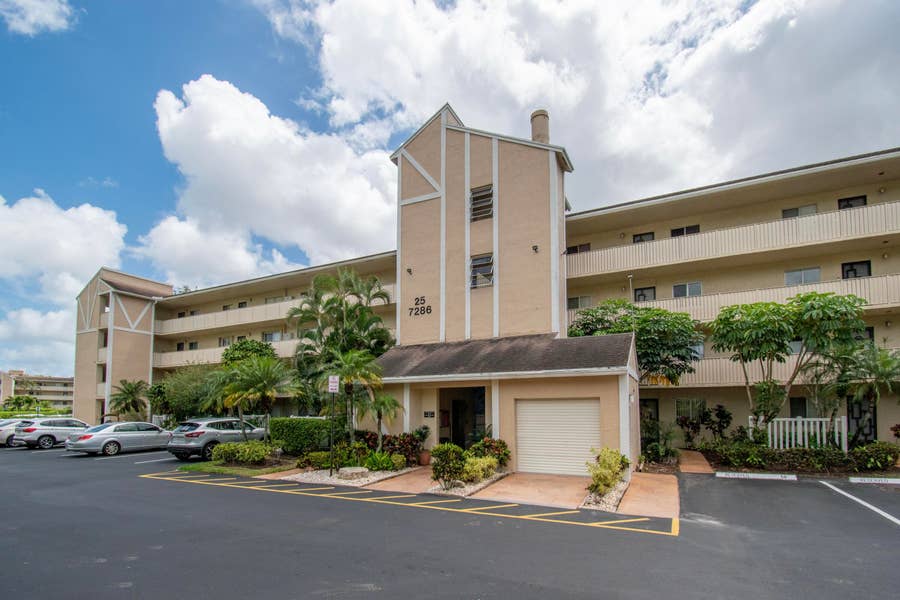 Property photo for 7286 Huntington Lane, #408, Delray Beach, FL