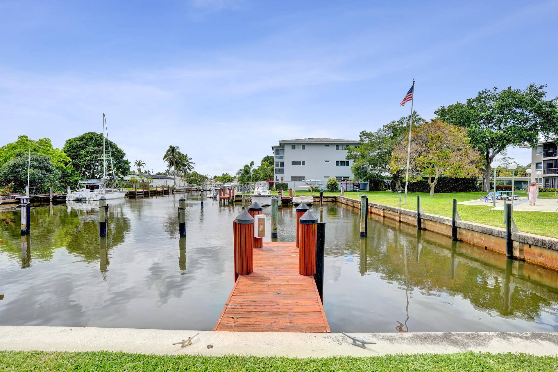 900 SW 12th Street, #100, Fort Lauderdale, FL 33315 DSC08995