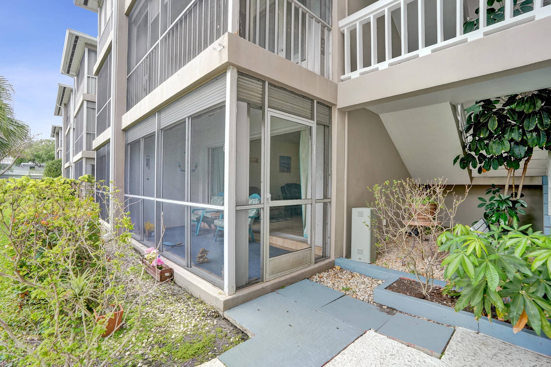 900 SW 12th Street, #100, Fort Lauderdale, FL 33315 DSC08959