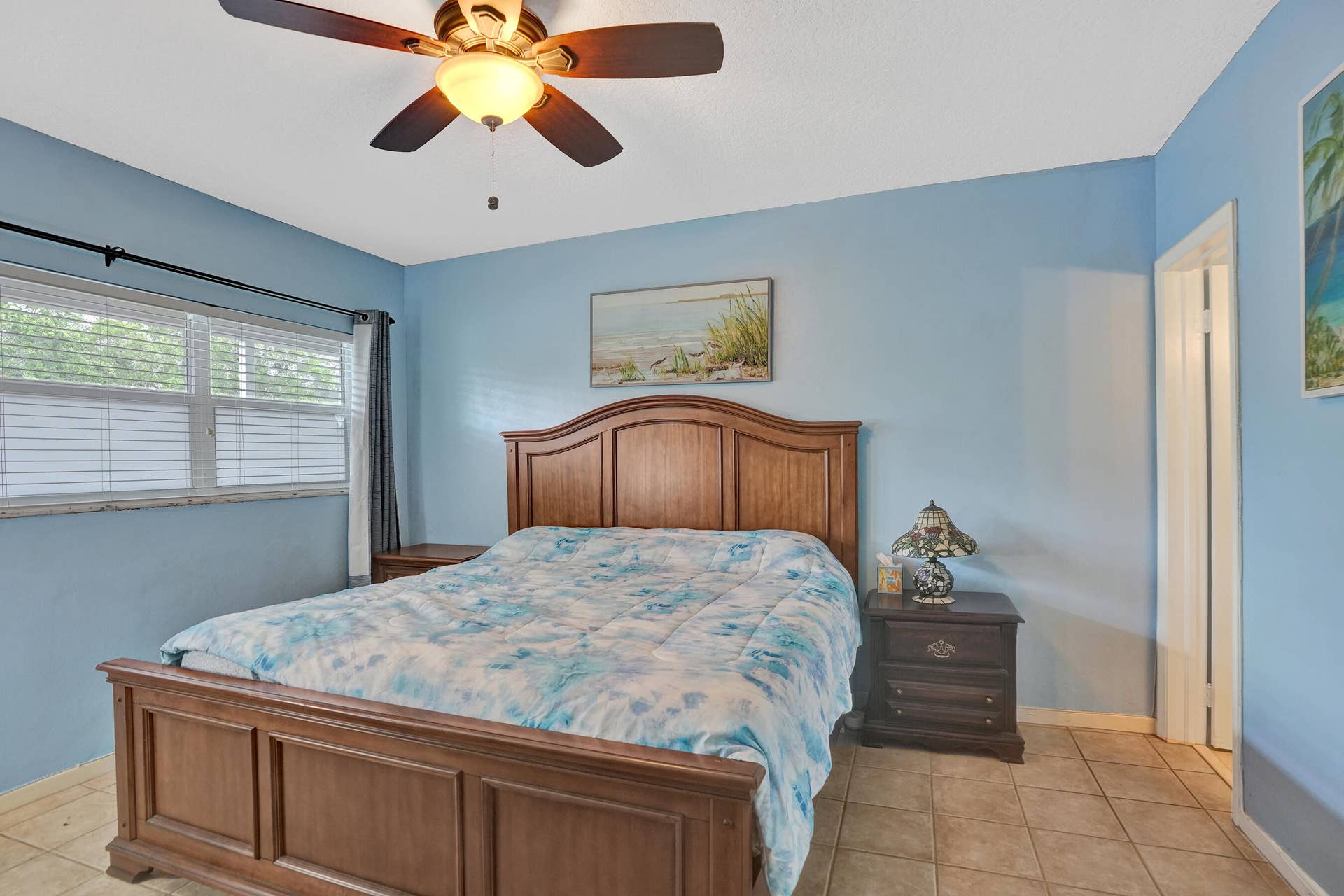 900 SW 12th Street, #100, Fort Lauderdale, FL 33315 DSC08875