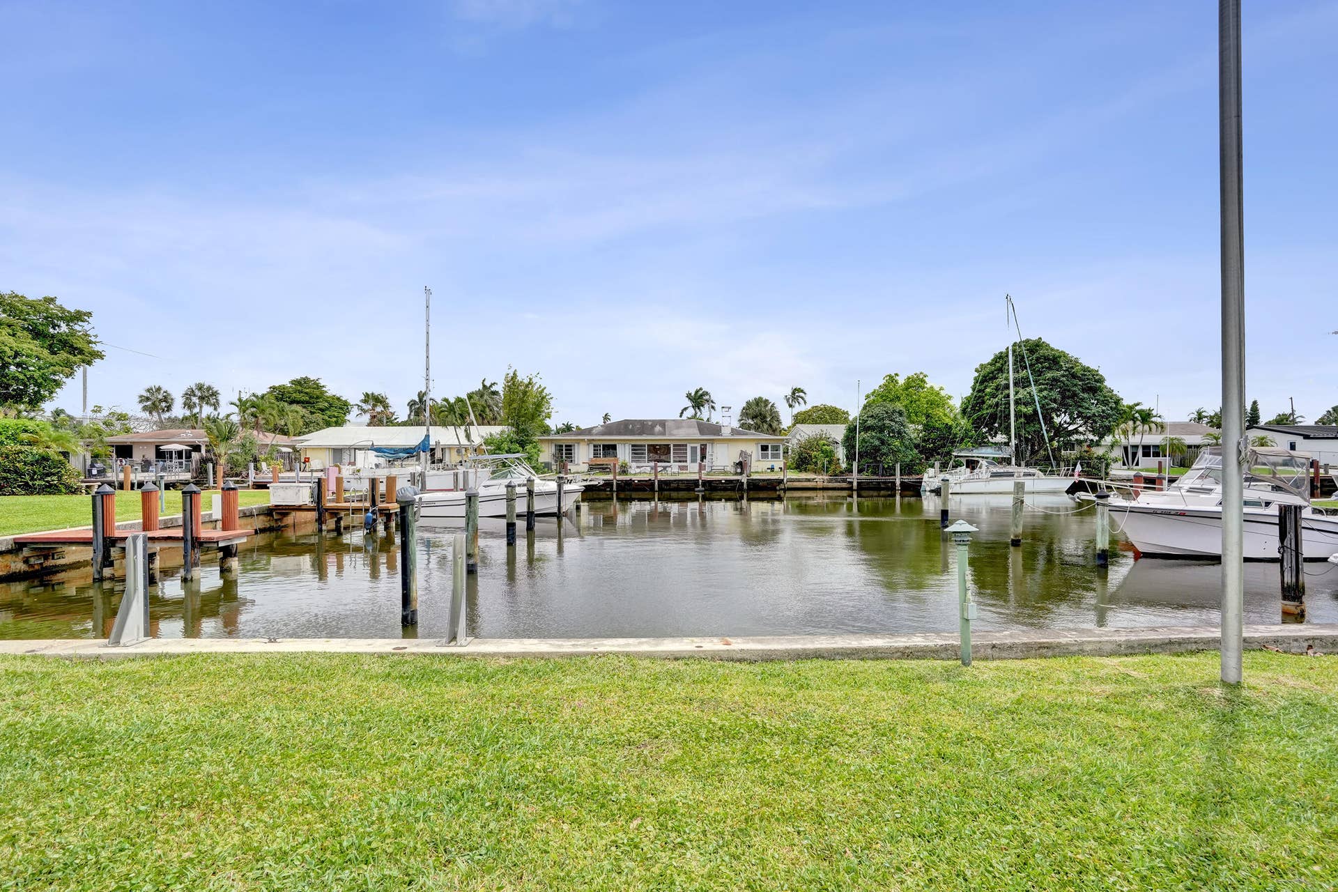 900 SW 12th Street, #100, Fort Lauderdale, FL 33315 DSC08989