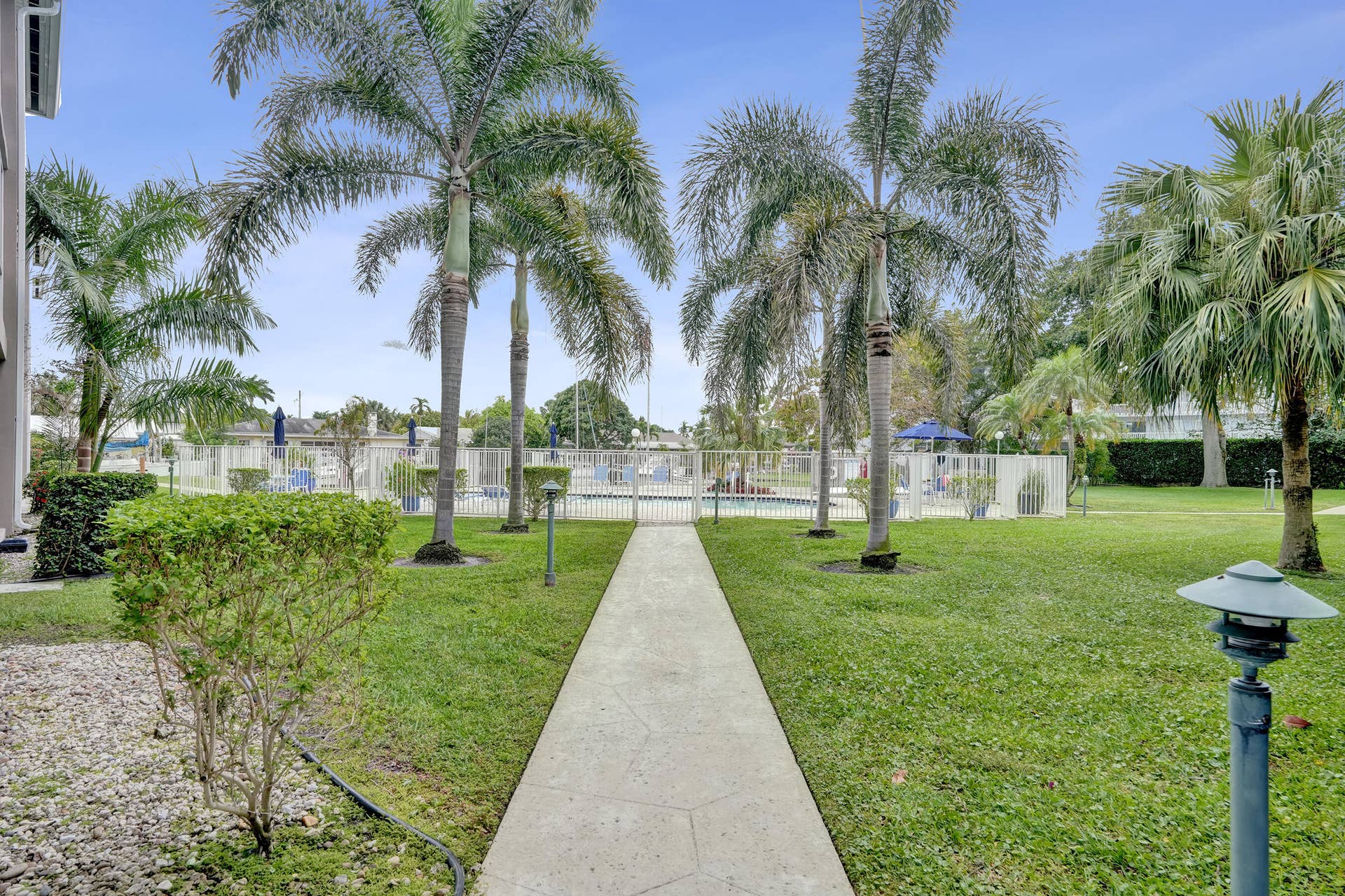 900 SW 12th Street, #100, Fort Lauderdale, FL 33315 DSC08971