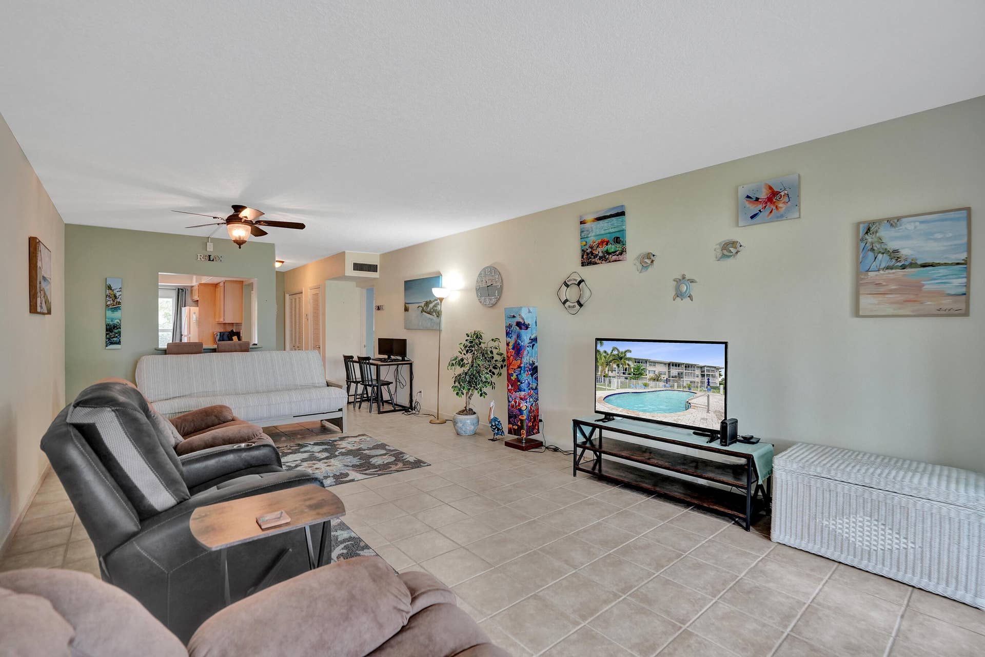 900 SW 12th Street, #100, Fort Lauderdale, FL 33315 DSC08938