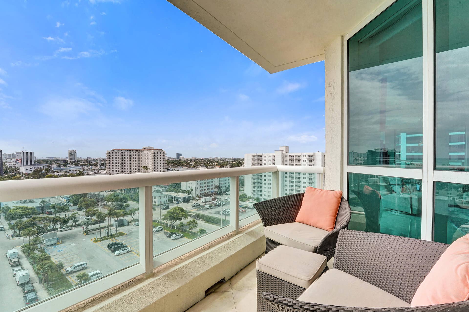 101 S Fort Lauderdale Beach Boulevard, #1107, Fort Lauderdale, FL 33316 DSC02983