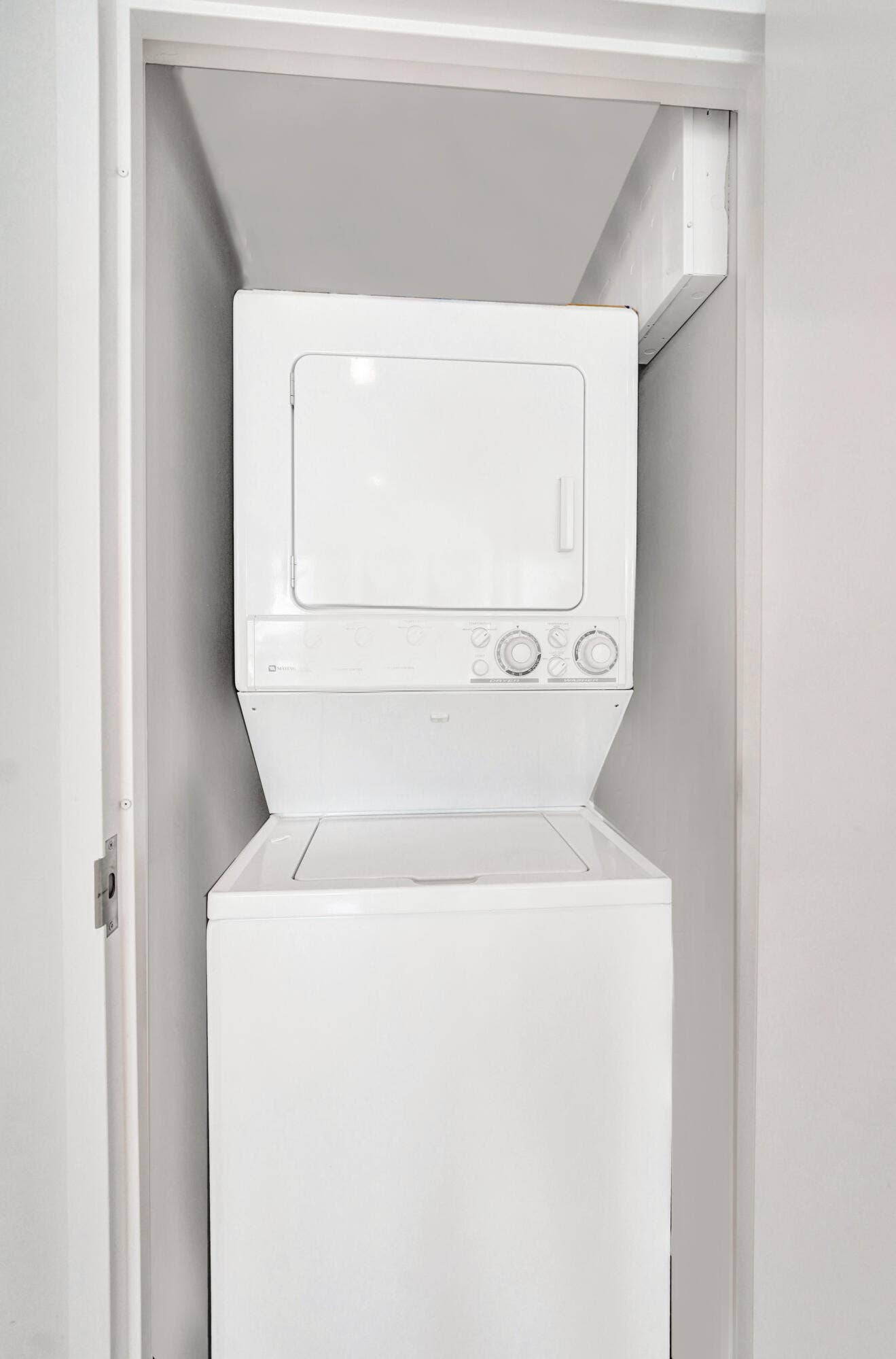 101 S Fort Lauderdale Beach Boulevard, #1107, Fort Lauderdale, FL 33316 DSC02899