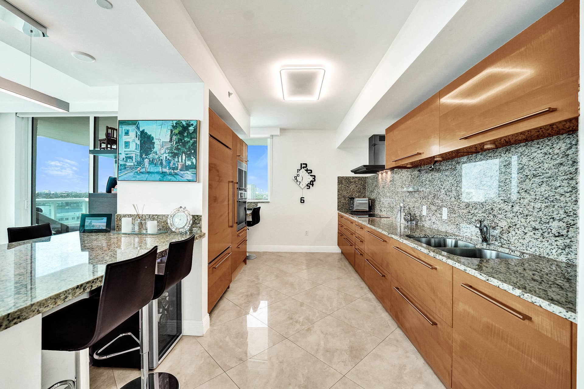 101 S Fort Lauderdale Beach Boulevard, #1107, Fort Lauderdale, FL 33316 DSC02878