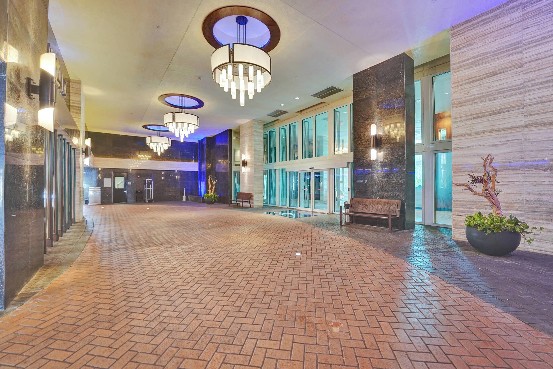 101 S Fort Lauderdale Beach Boulevard, #1107, Fort Lauderdale, FL 33316 DSC03114