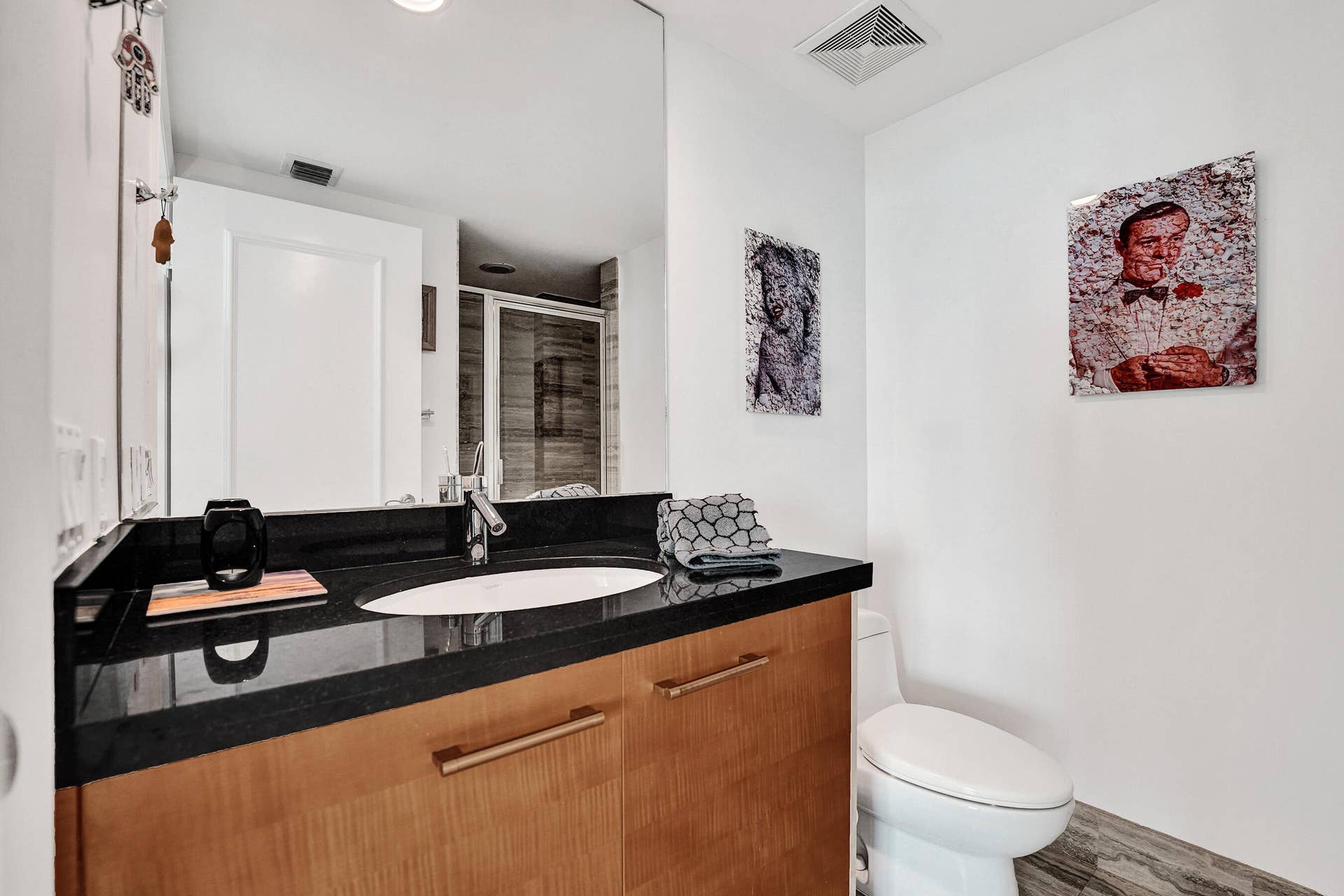 101 S Fort Lauderdale Beach Boulevard, #1107, Fort Lauderdale, FL 33316 DSC02905