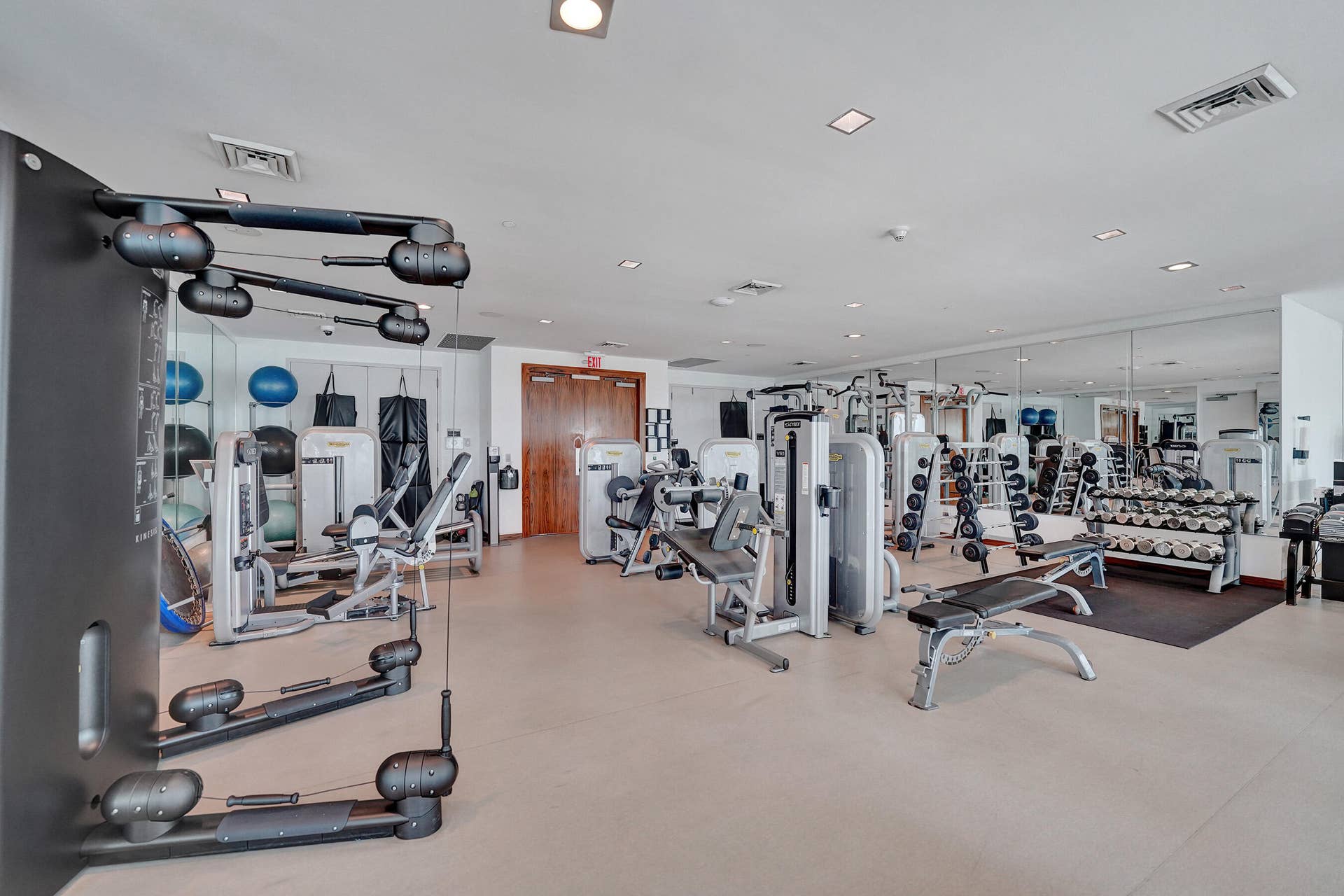 101 S Fort Lauderdale Beach Boulevard, #1107, Fort Lauderdale, FL 33316 DSC03081