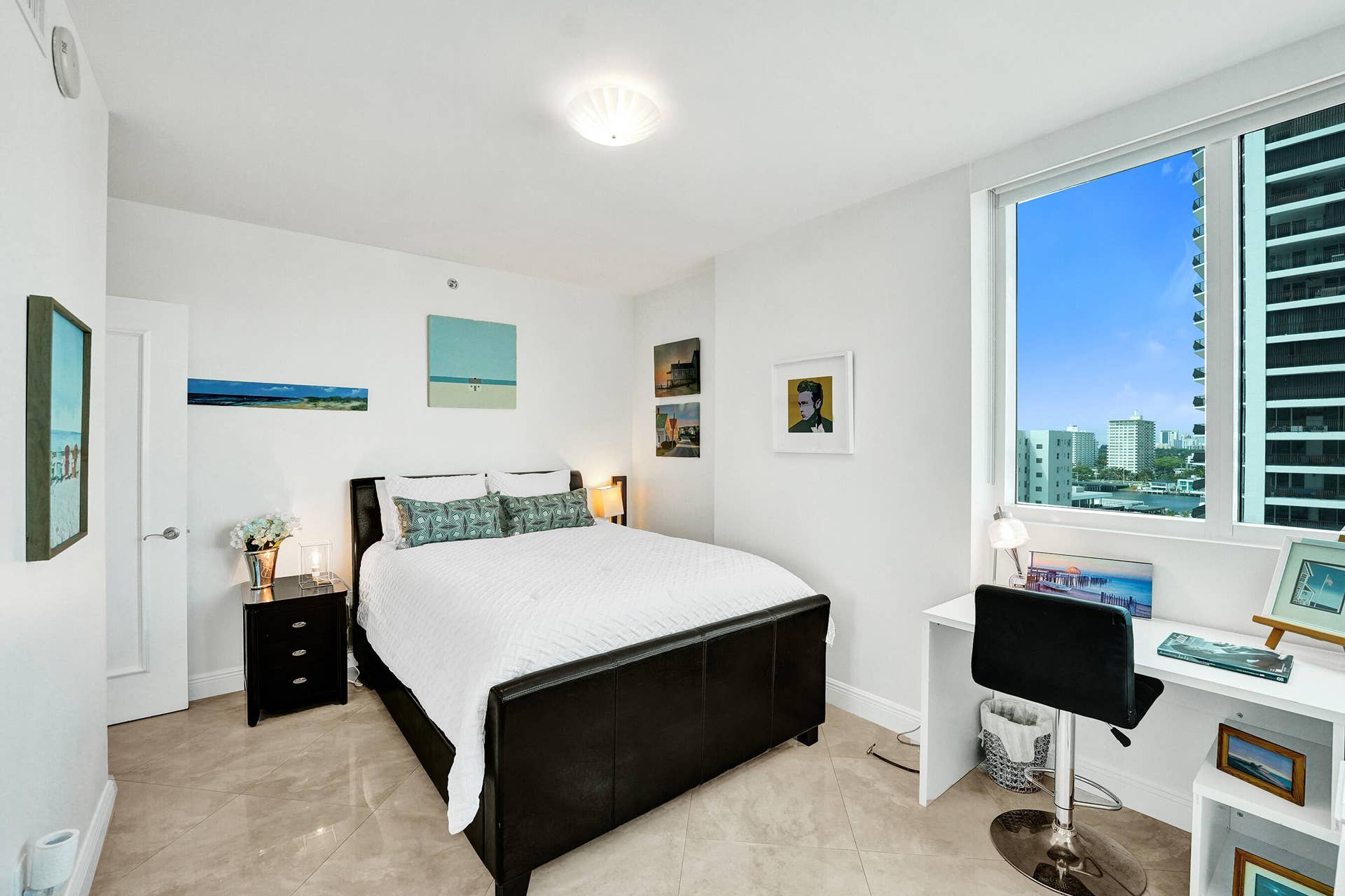 101 S Fort Lauderdale Beach Boulevard, #1107, Fort Lauderdale, FL 33316 DSC02920