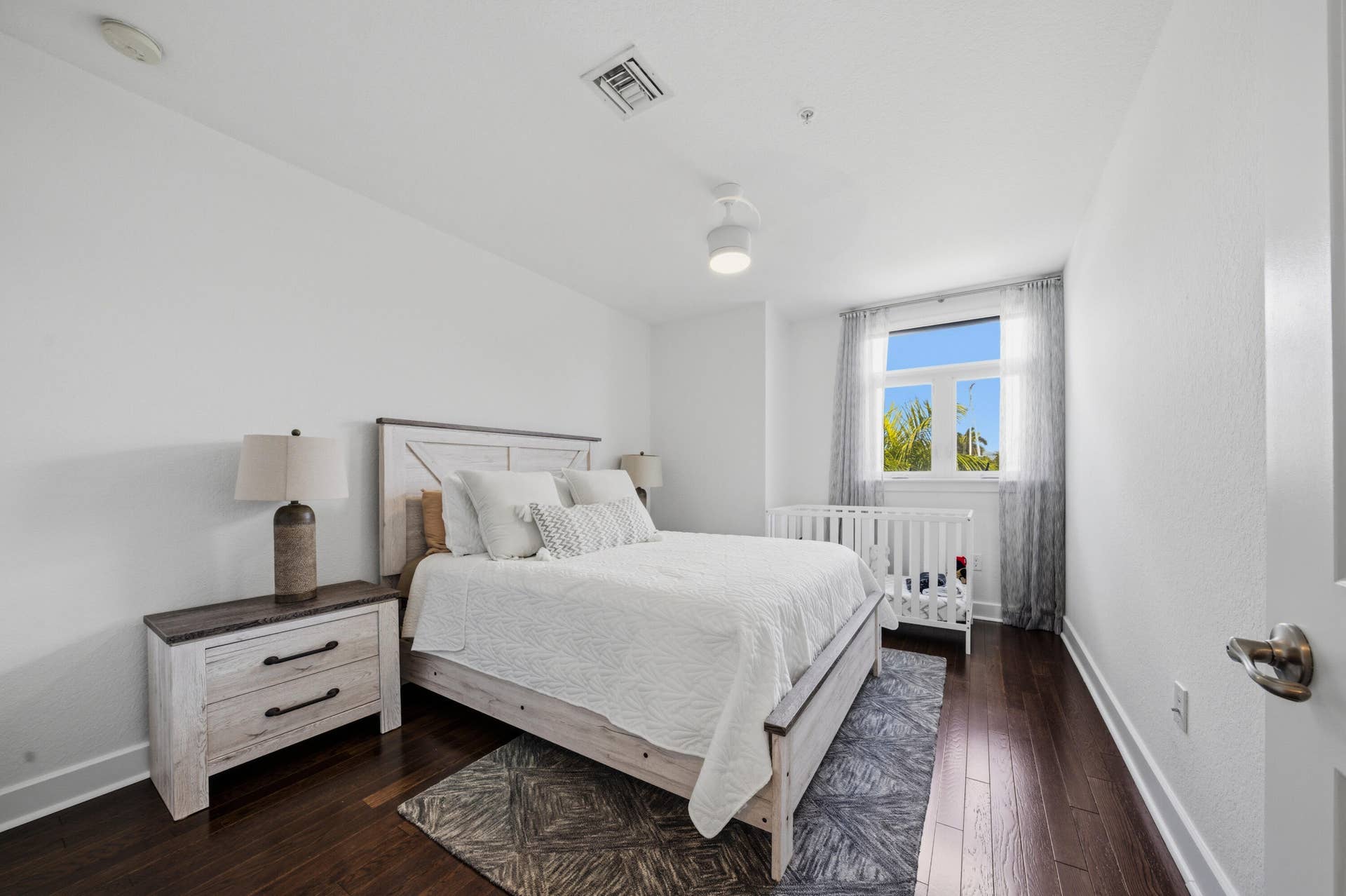 69 Isle Of Venice Drive, Fort Lauderdale, FL 33301 Bedroom