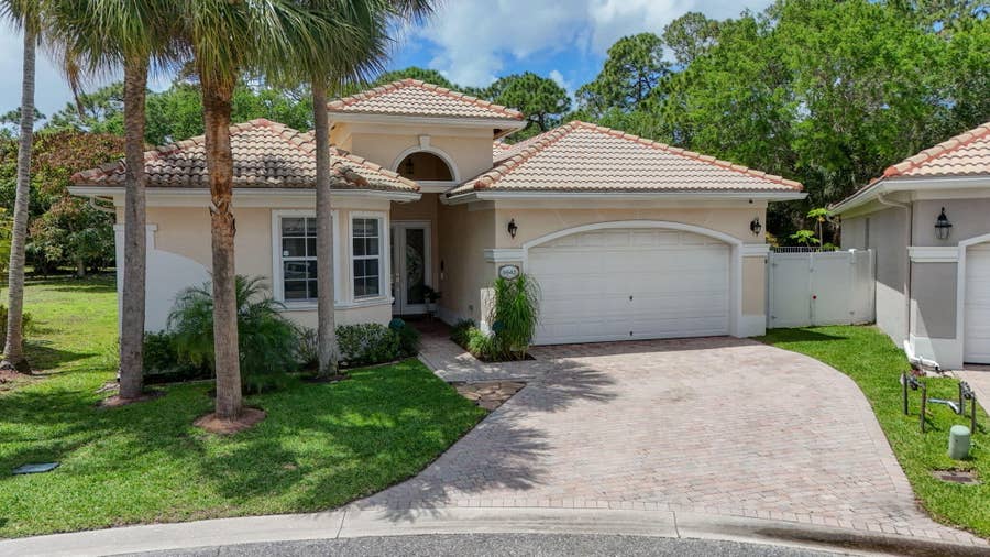 Property photo for 8642 Plum Cay, Royal Palm Beach, FL
