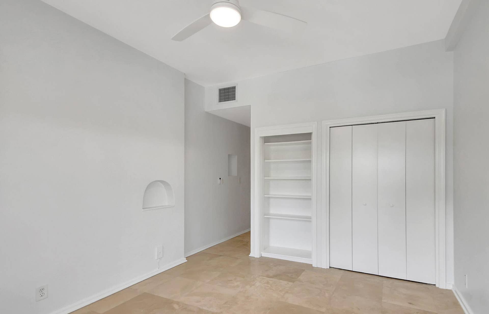 218 Worth Avenue, Palm Beach, FL 33480 28-web-or-mls-Apartment (28)