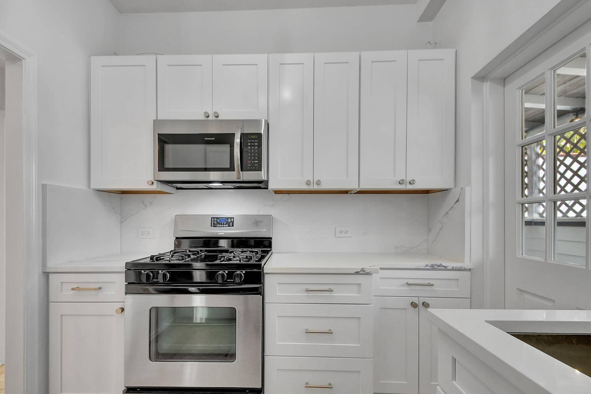 218 Worth Avenue, Palm Beach, FL 33480 13-web-or-mls-Apartment (13)
