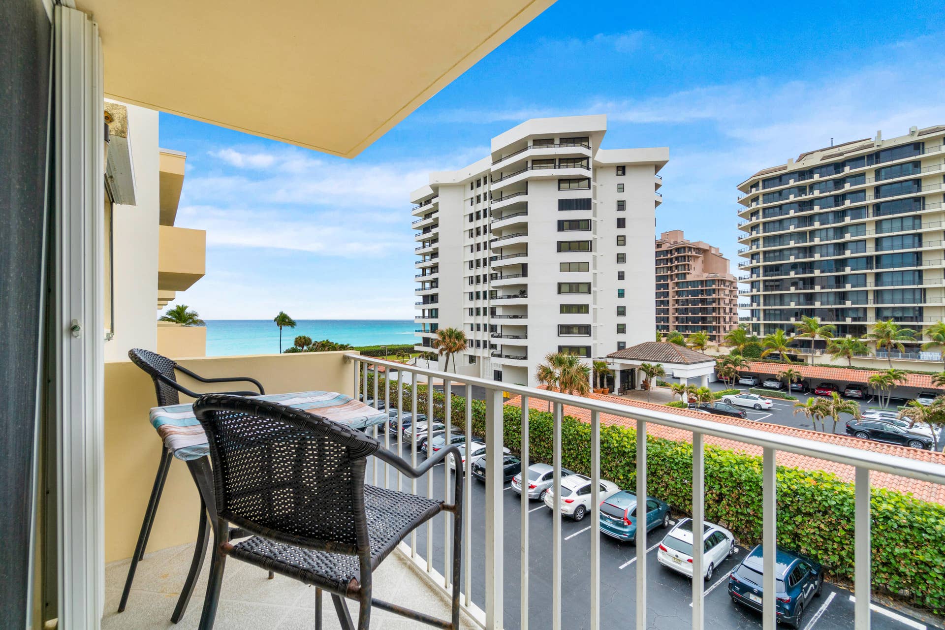630 Ocean Drive, #410, Juno Beach, FL 33408 021-630OceanDrive-410-JunoBeach-FL-33408