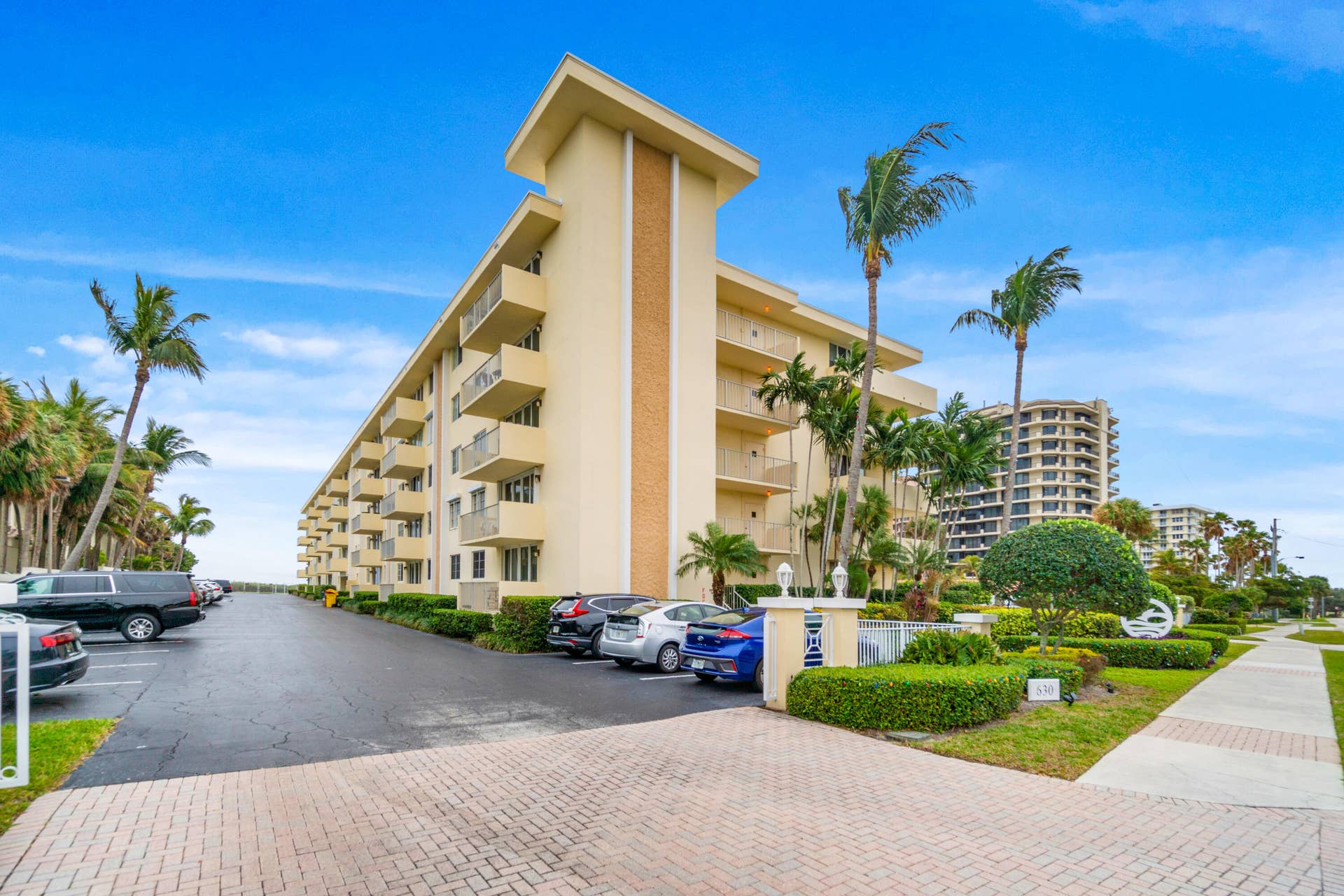 630 Ocean Drive, #410, Juno Beach, FL 33408 001-630OceanDrive-410-JunoBeach-FL-33408