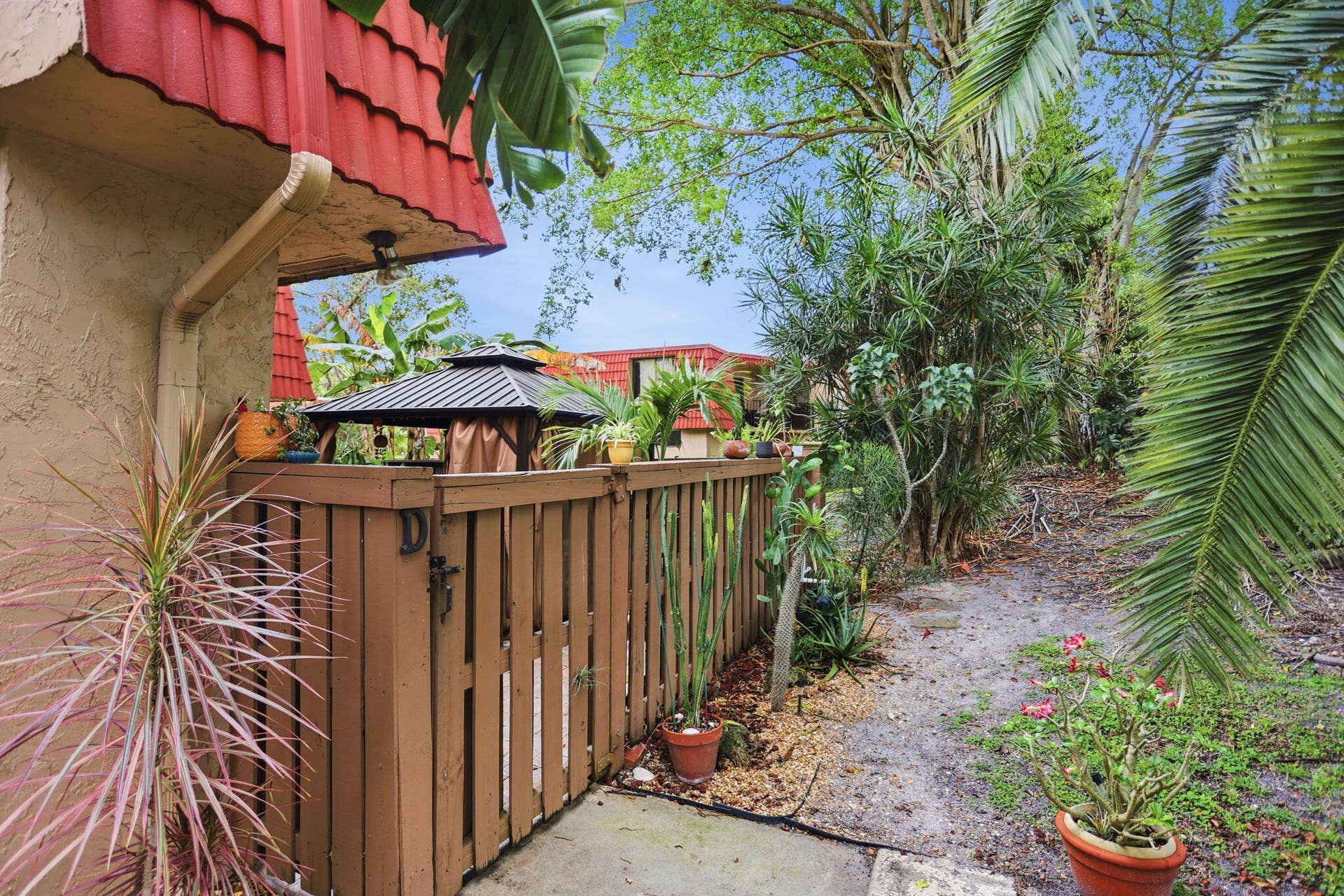 8093 Severn Drive, #D, Boca Raton, FL 33433 4-web-or-mls-0E2A4163