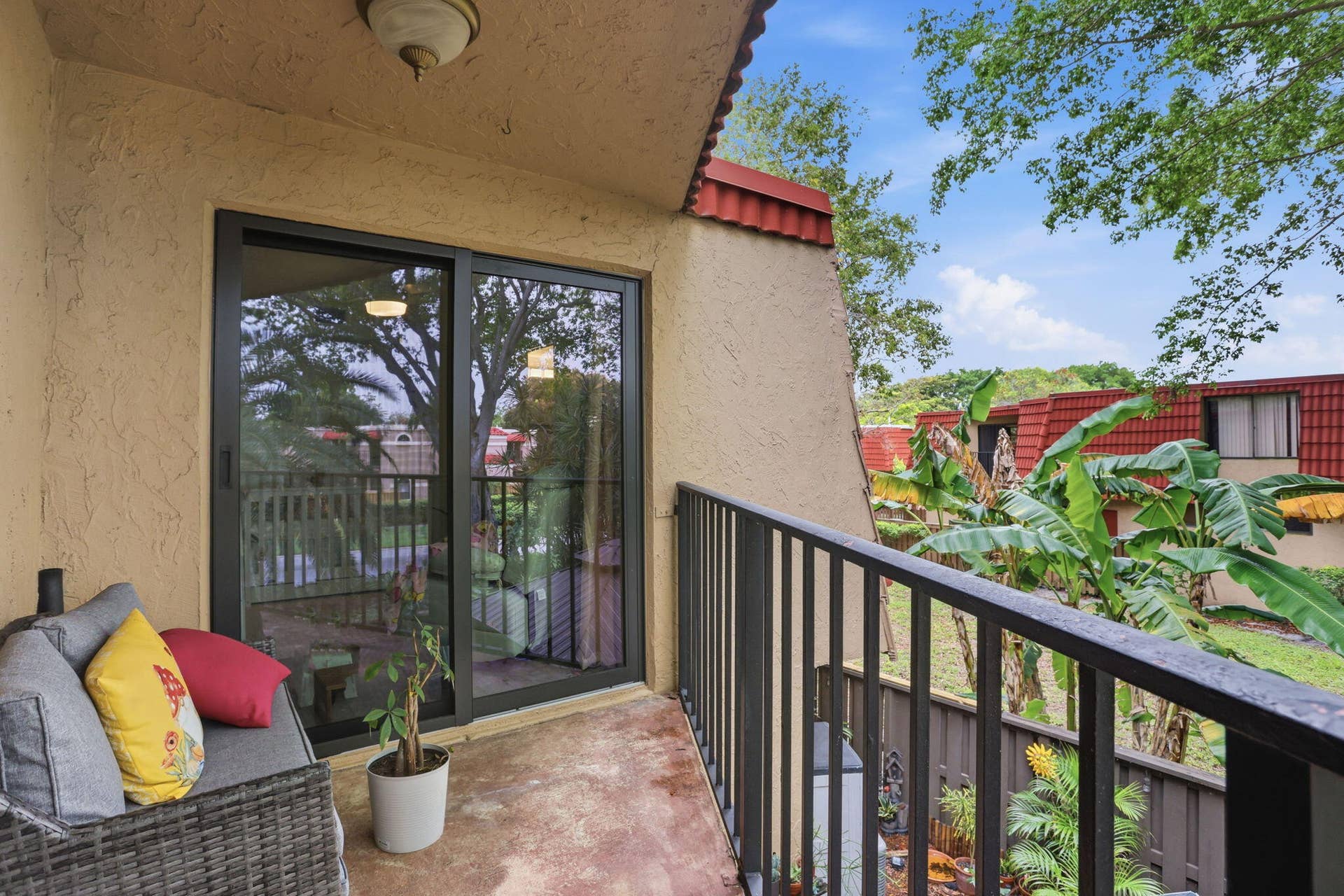 8093 Severn Drive, #D, Boca Raton, FL 33433 25-web-or-mls-0E2A4232