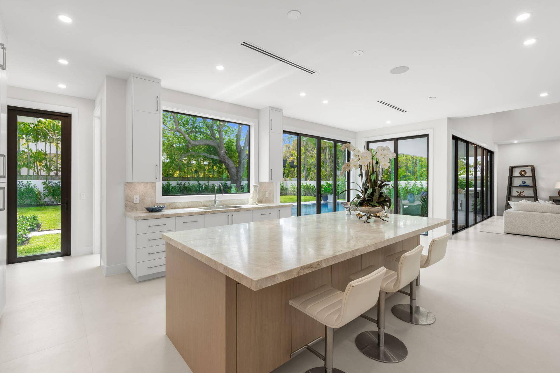 2406 NE 13th Court, Fort Lauderdale, FL 33304 22-web-or-mls-2406 NE 13th Ct Fort Laude