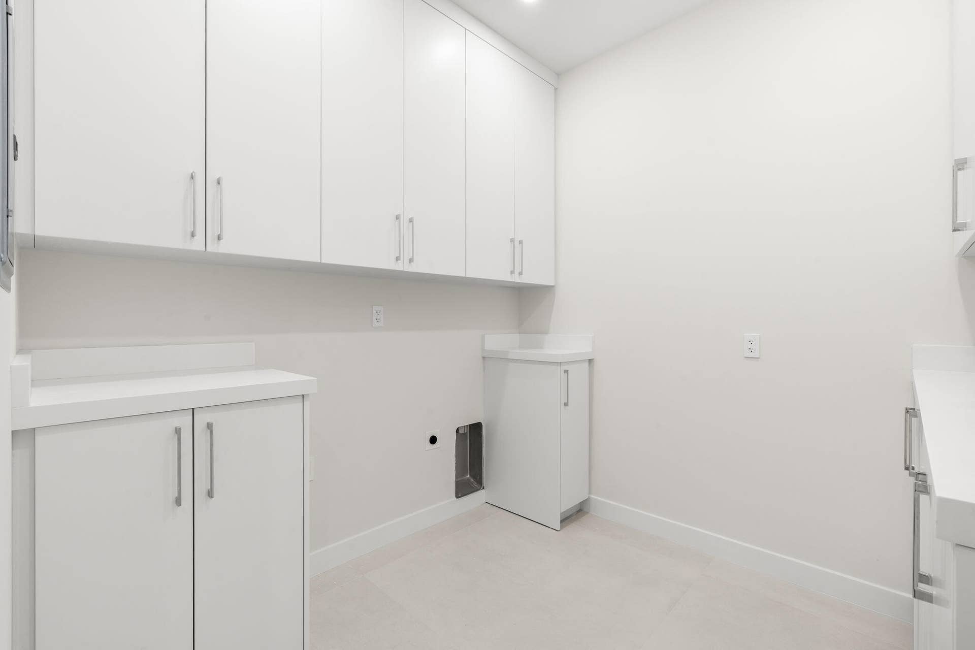 2406 NE 13th Court, Fort Lauderdale, FL 33304 46-web-or-mls-2406 NE 13th Ct Fort Laude