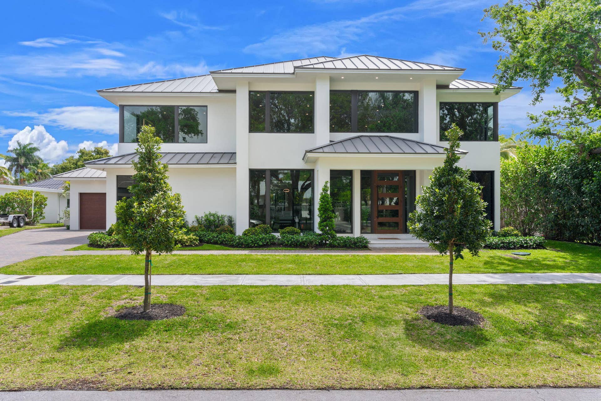 2406 NE 13th Court, Fort Lauderdale, FL 33304 3-web-or-mls-2406 NE 13th Ct Fort Lauder