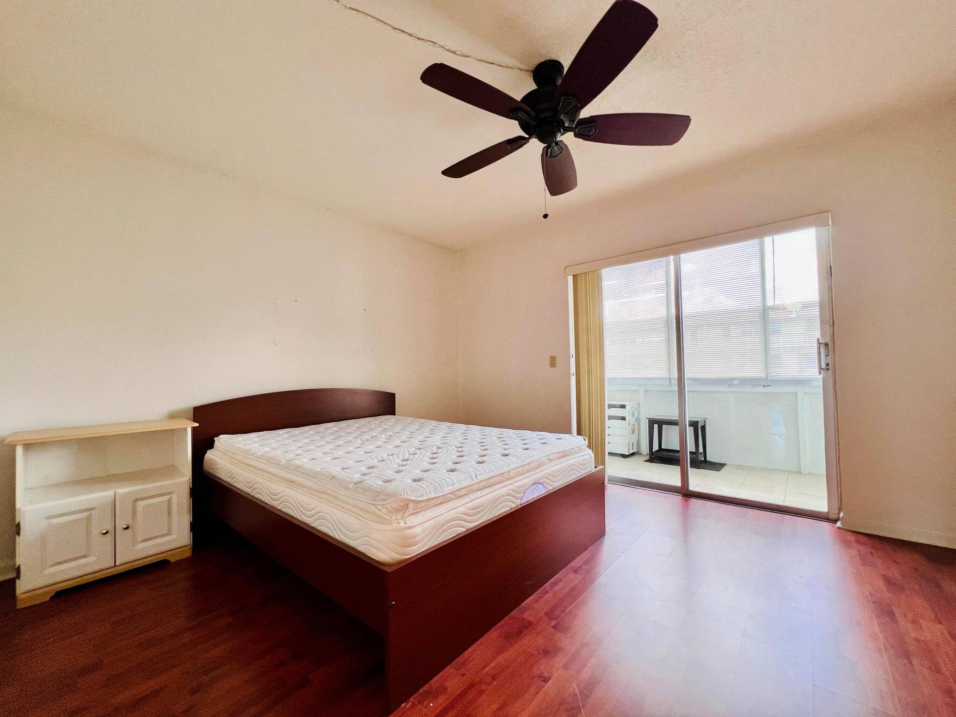 8 Northampton A, West Palm Beach, FL 33417 Bedroom
