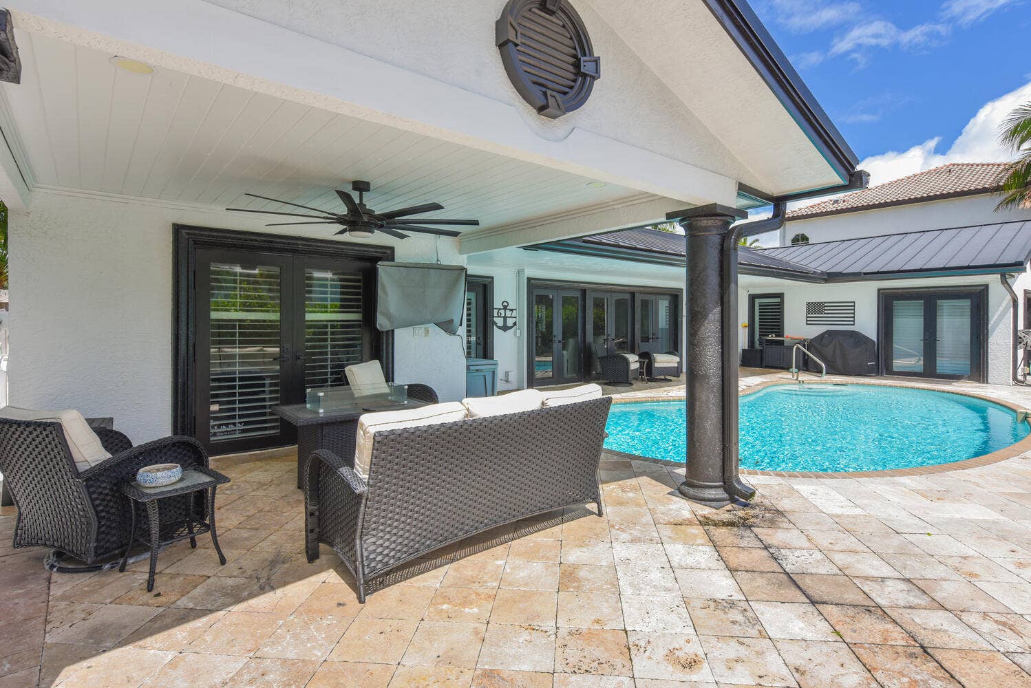 4030 NE 25th Avenue, Lighthouse Point, FL 33064 4030 NE 25th Ave Lighthouse-large-030-02