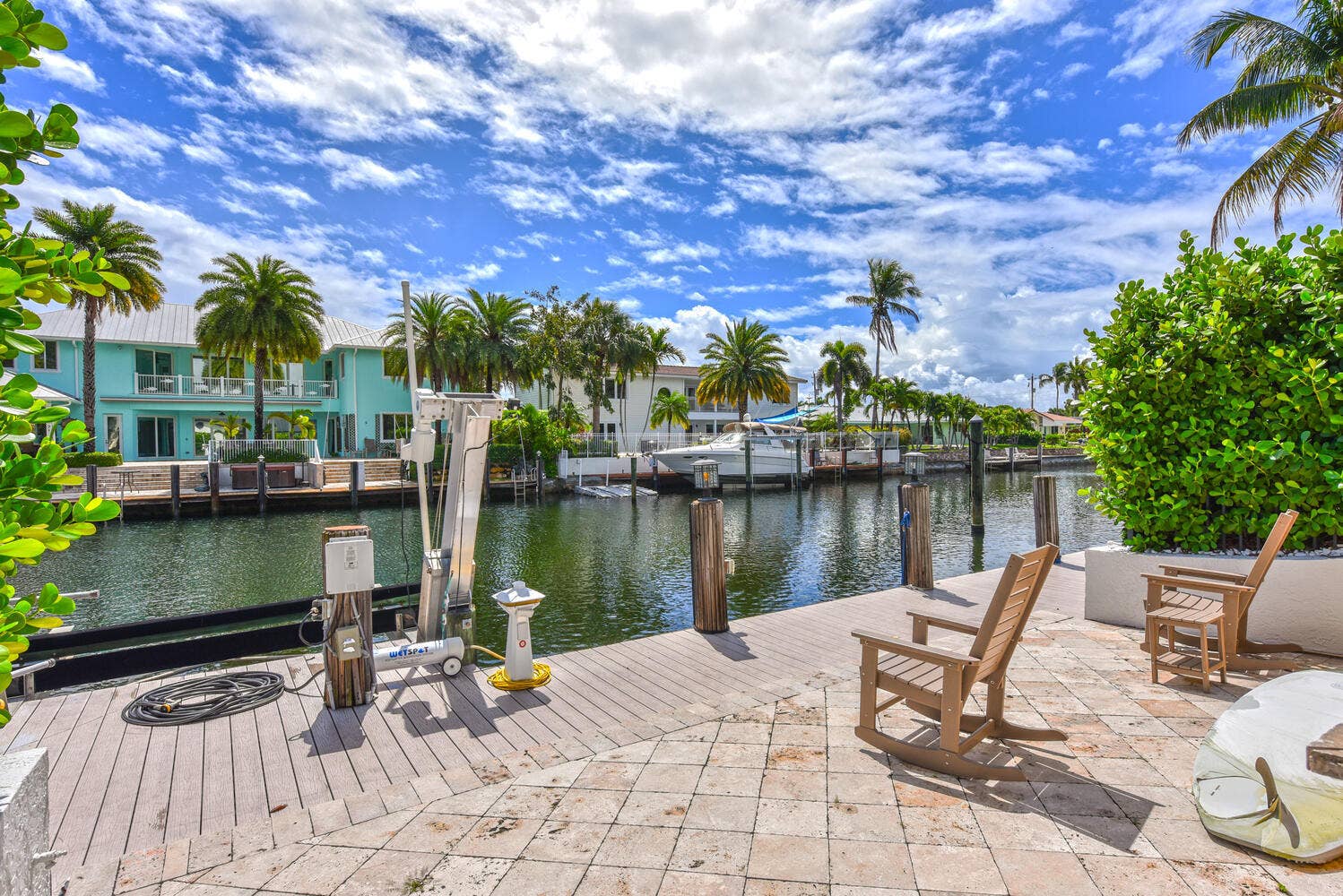 4030 NE 25th Avenue, Lighthouse Point, FL 33064 4030 NE 25th Ave Lighthouse-large-037-01