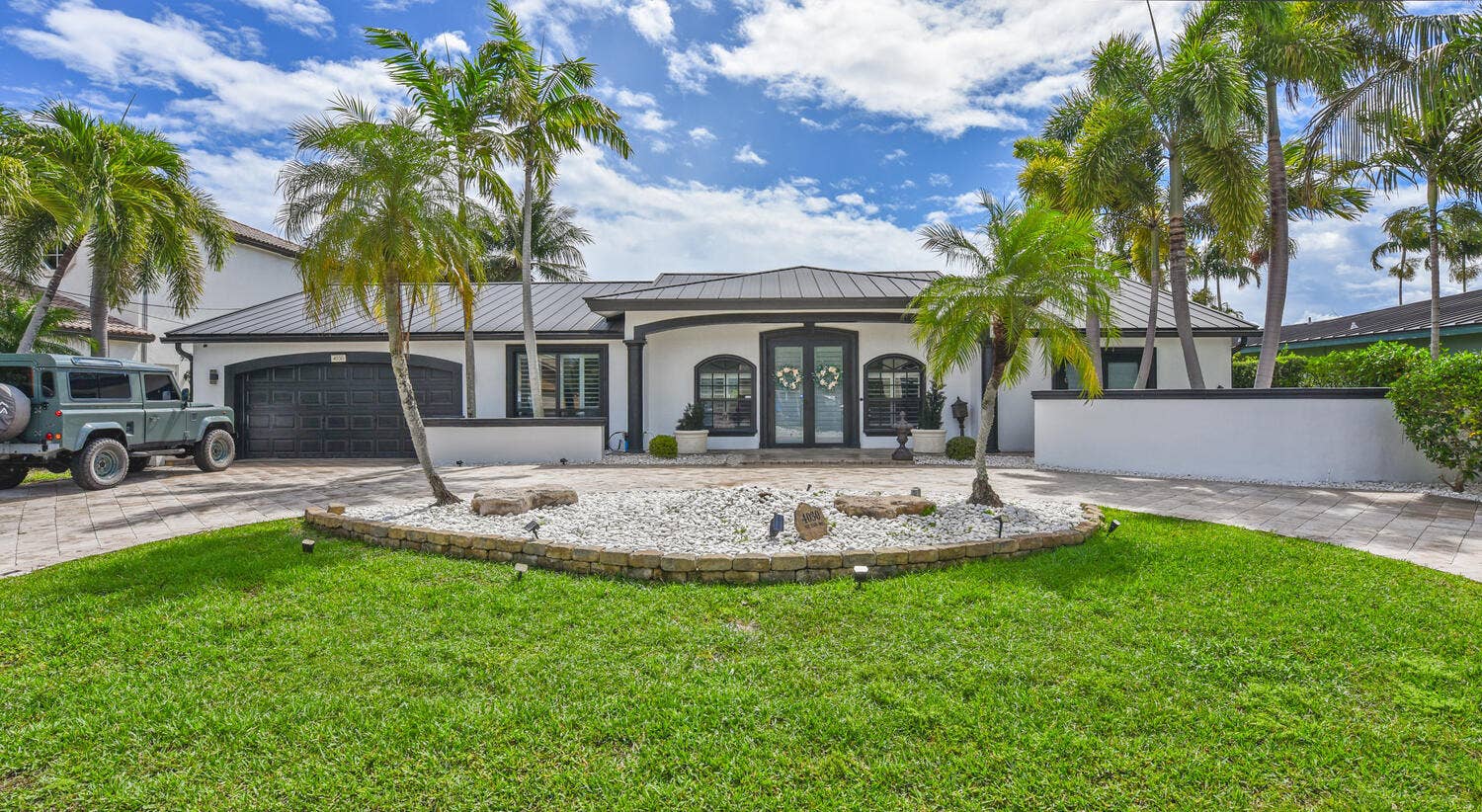 4030 NE 25th Avenue, Lighthouse Point, FL 33064 4030 NE 25th Ave Lighthouse-large-002-00